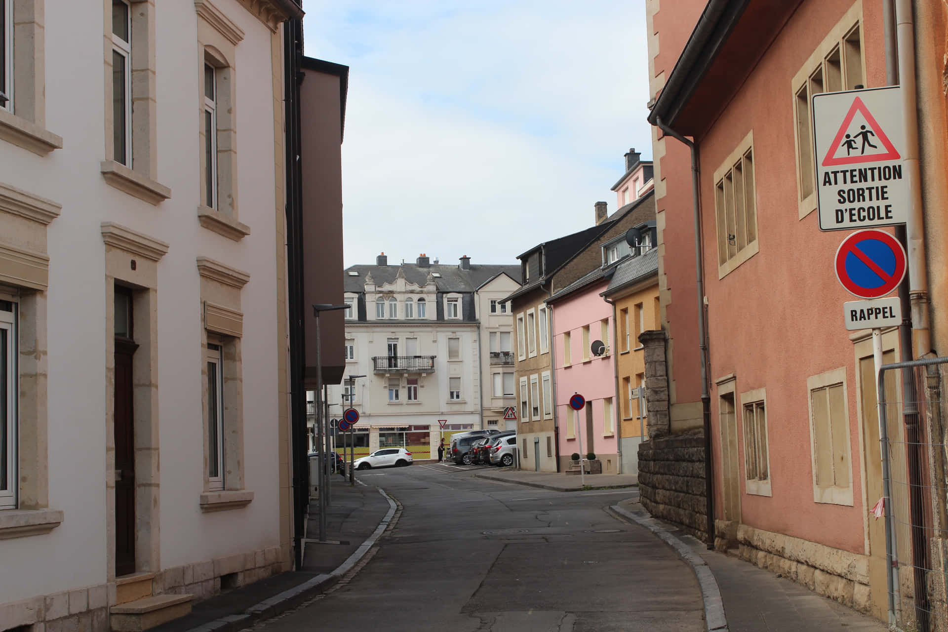 Eschsur Alzette Street View Wallpaper