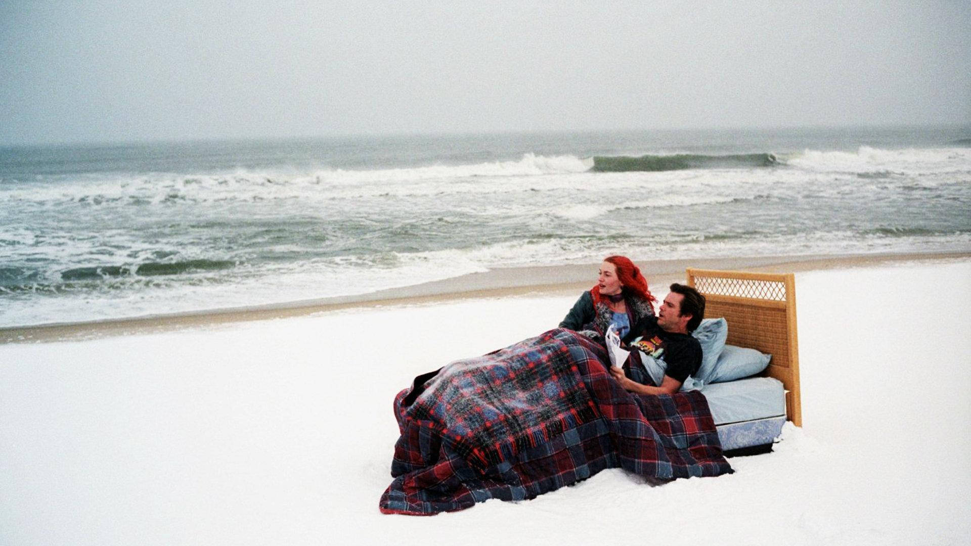 Eternal Sunshine Of The Spotless Mind Beach Snow Background