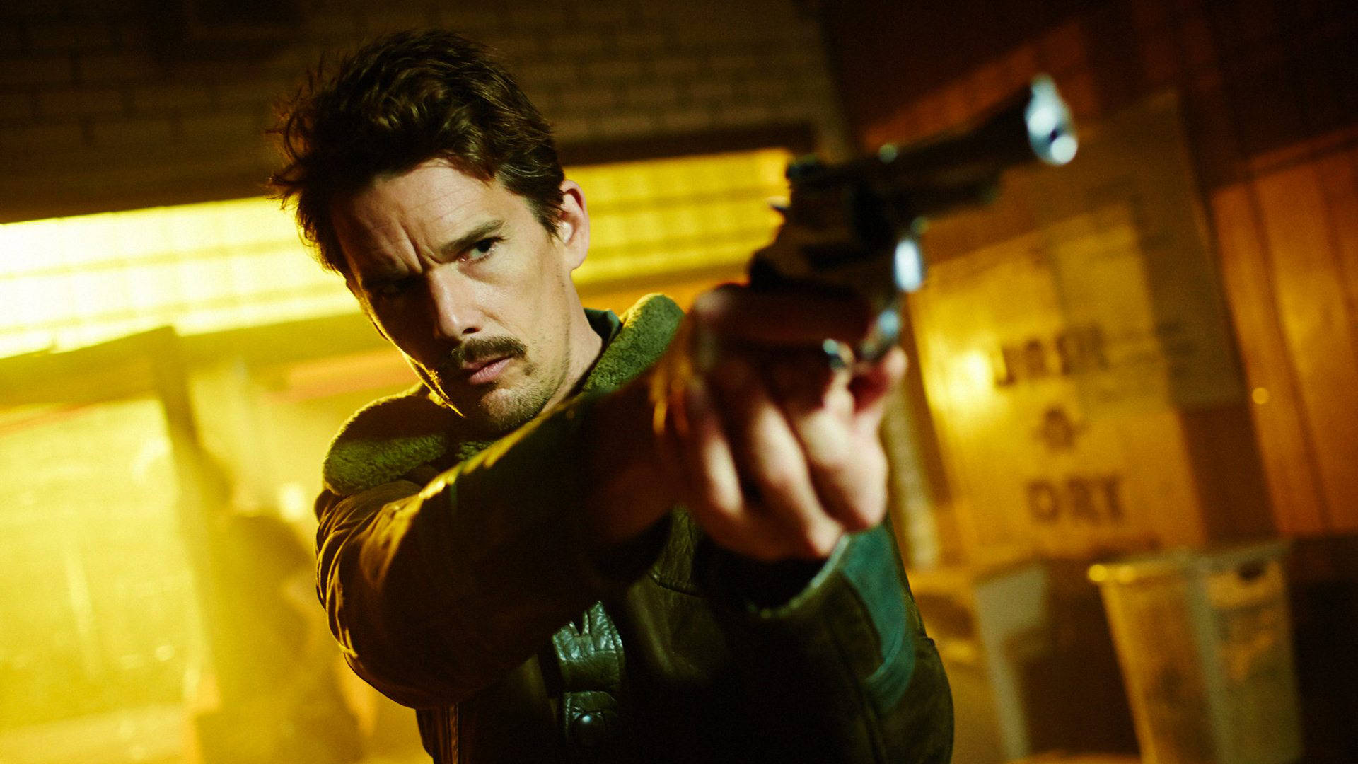 Ethan Hawke Action Movie Hollywood Wallpaper