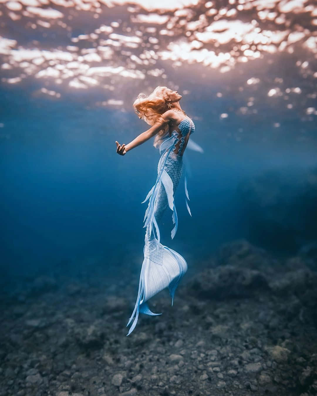 Ethereal Mermaid Underwater Photography Wallpaper