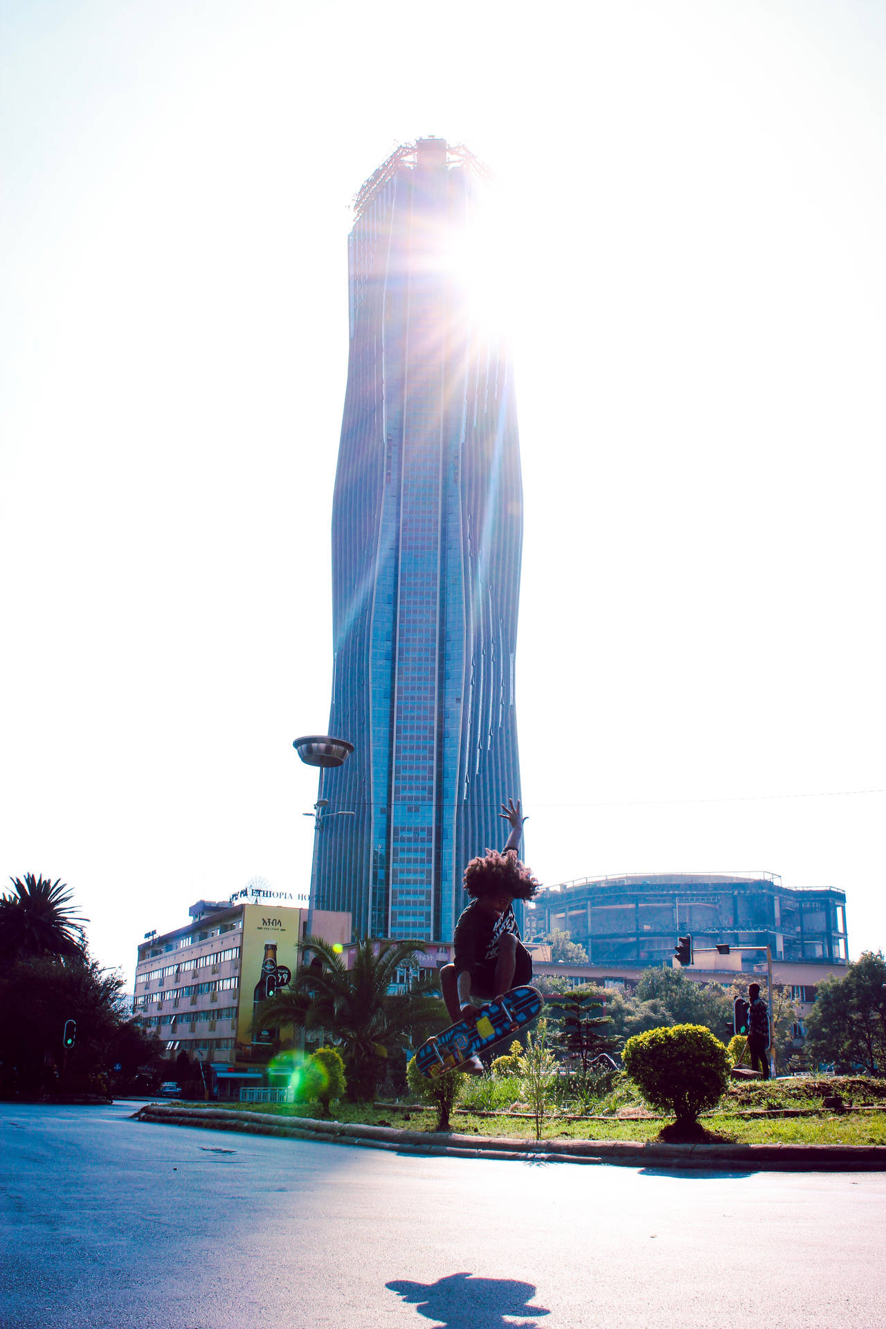 Äthiopienbank Wolkenkratzer Straßenansicht. Wallpaper