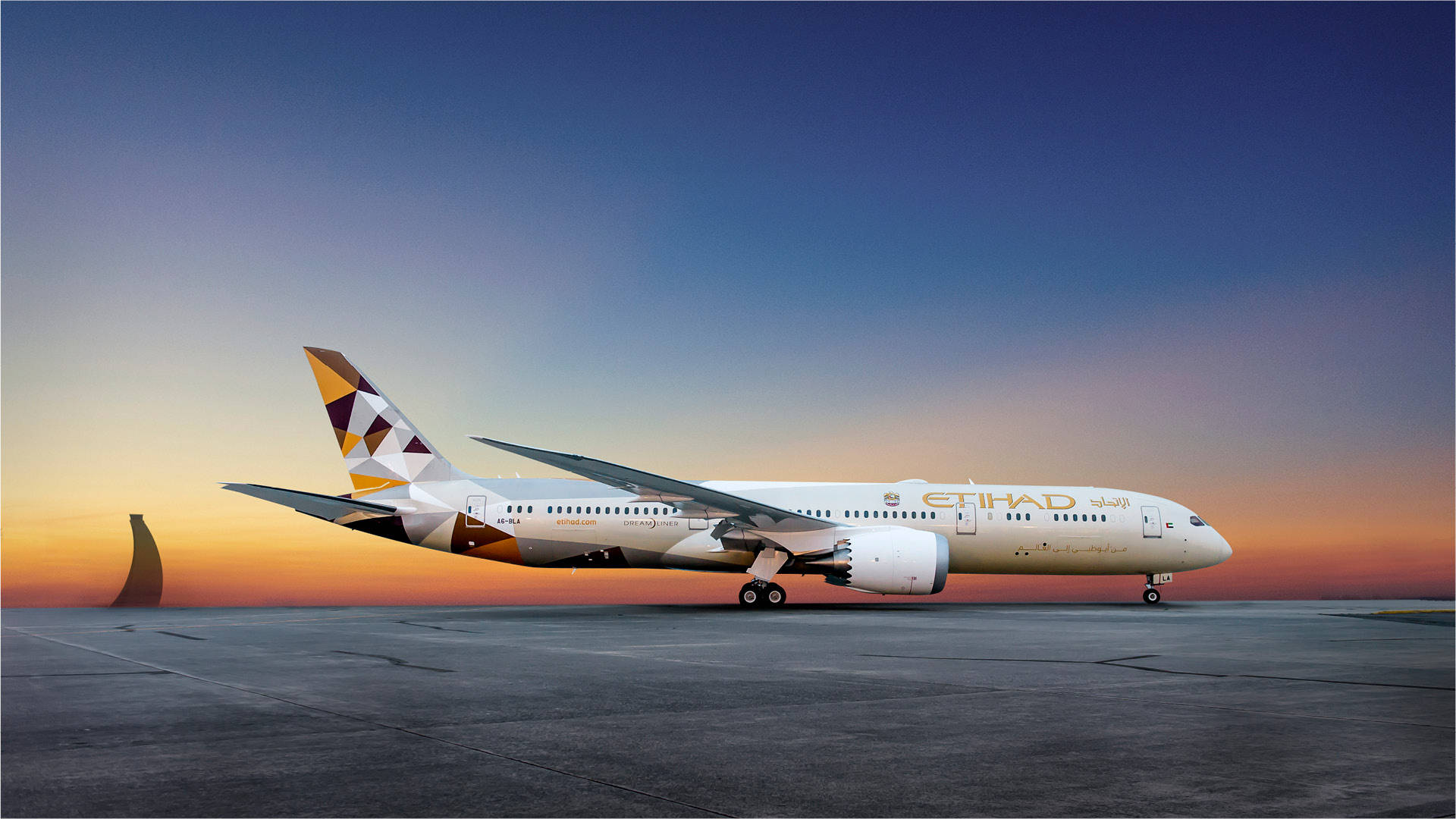 Etihad Airplane At Sunset Wallpaper