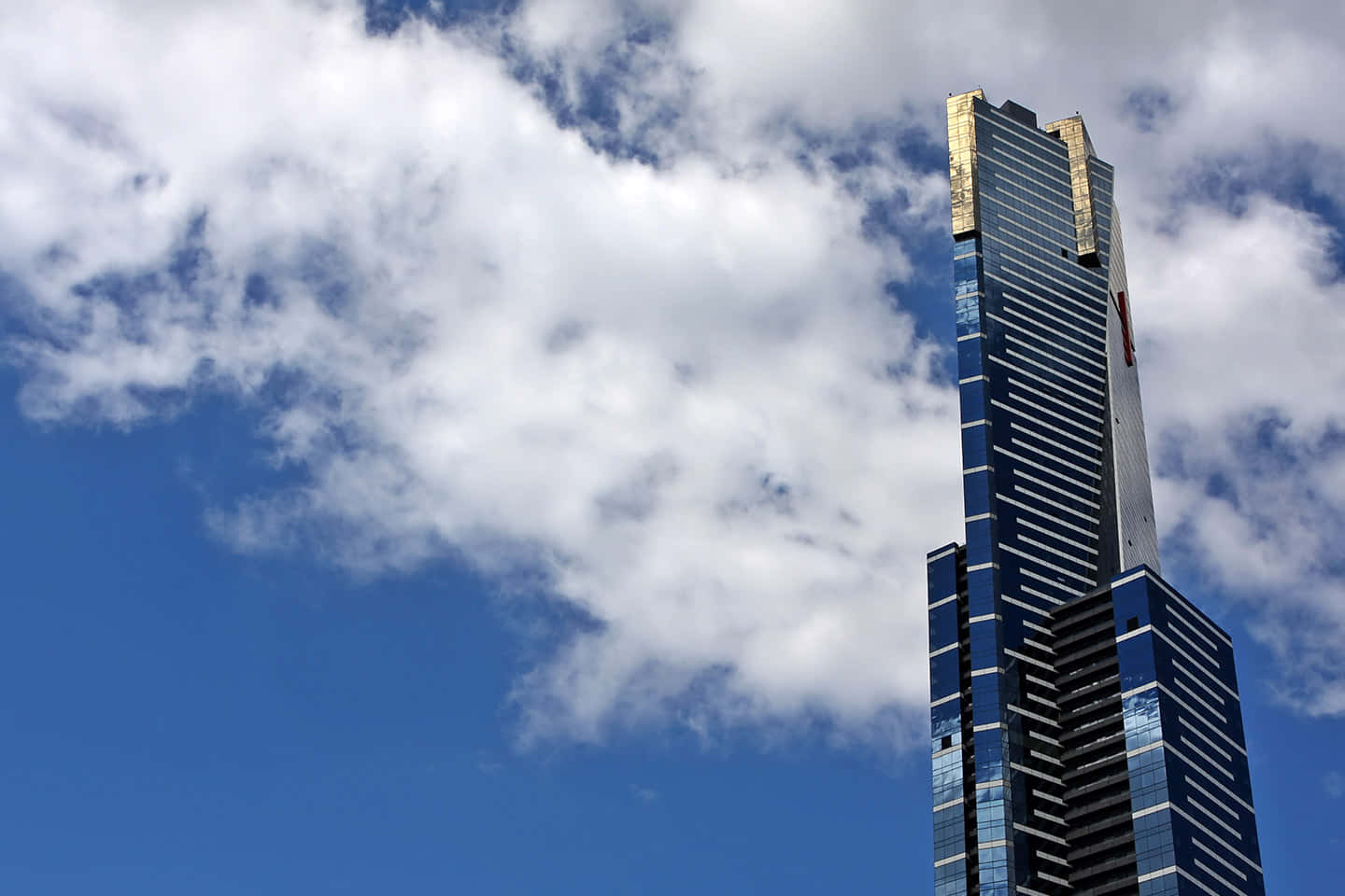 Tour Eureka Contre Un Ciel Bleu Fond d'écran