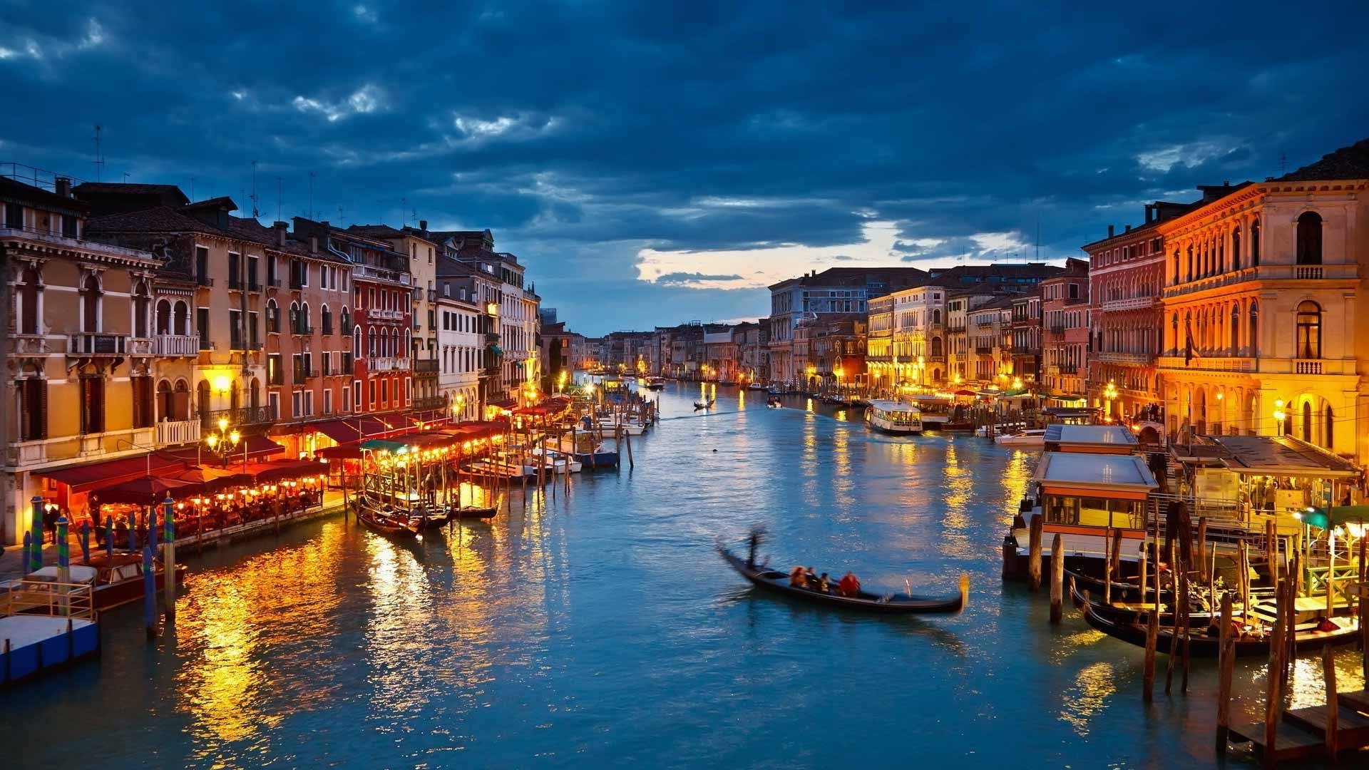 Europe's Famous City Venice Italy Wallpaper