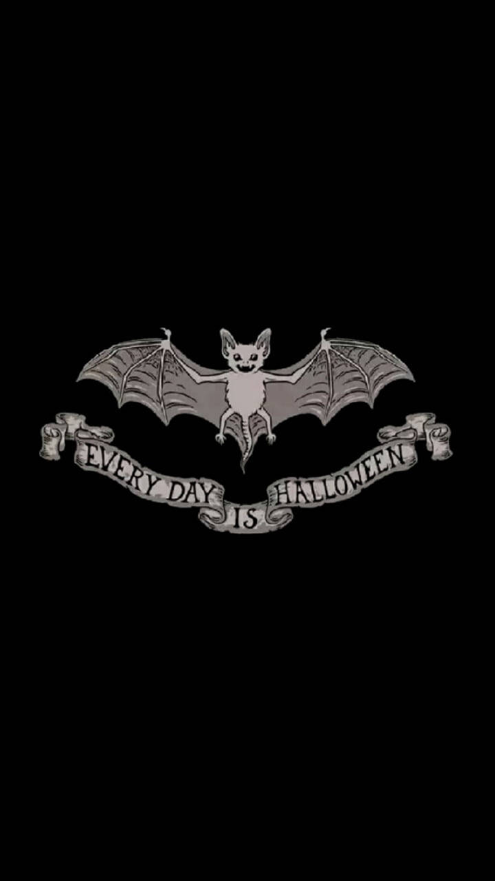 Everyday Halloween Grunge Bat Wallpaper
