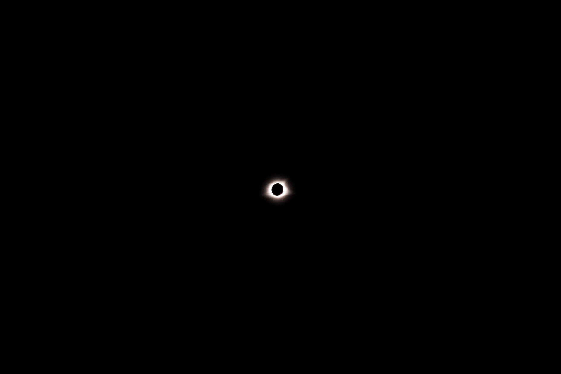 Excepcionalluna Llena Oscura 4k Fondo de pantalla
