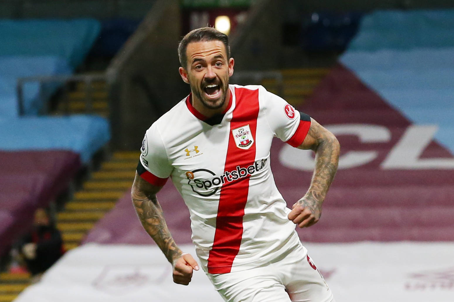 Excited Danny Ings Running Wallpaper