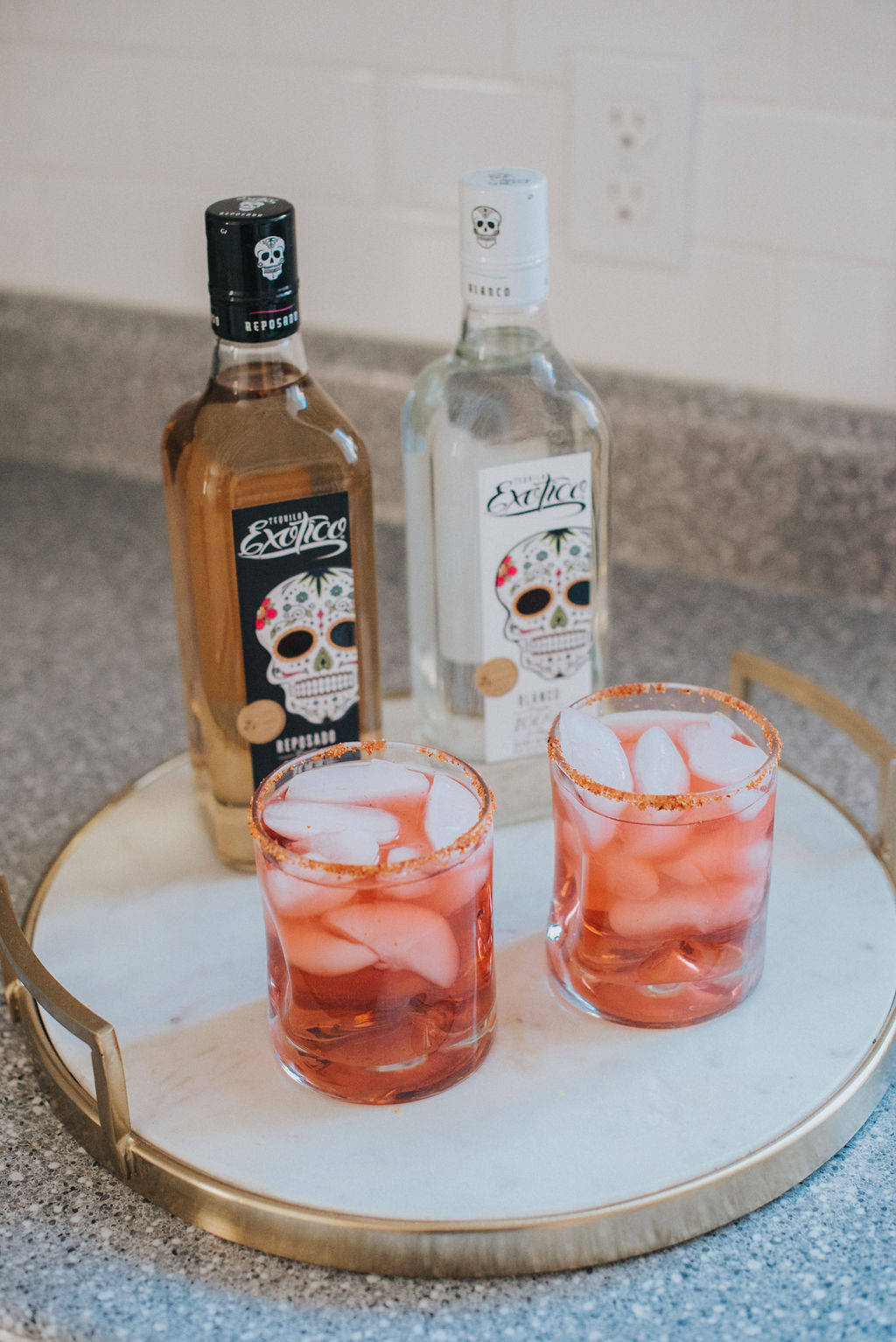Exotico Tequila With Two Cranberry Cocktails Wallpaper