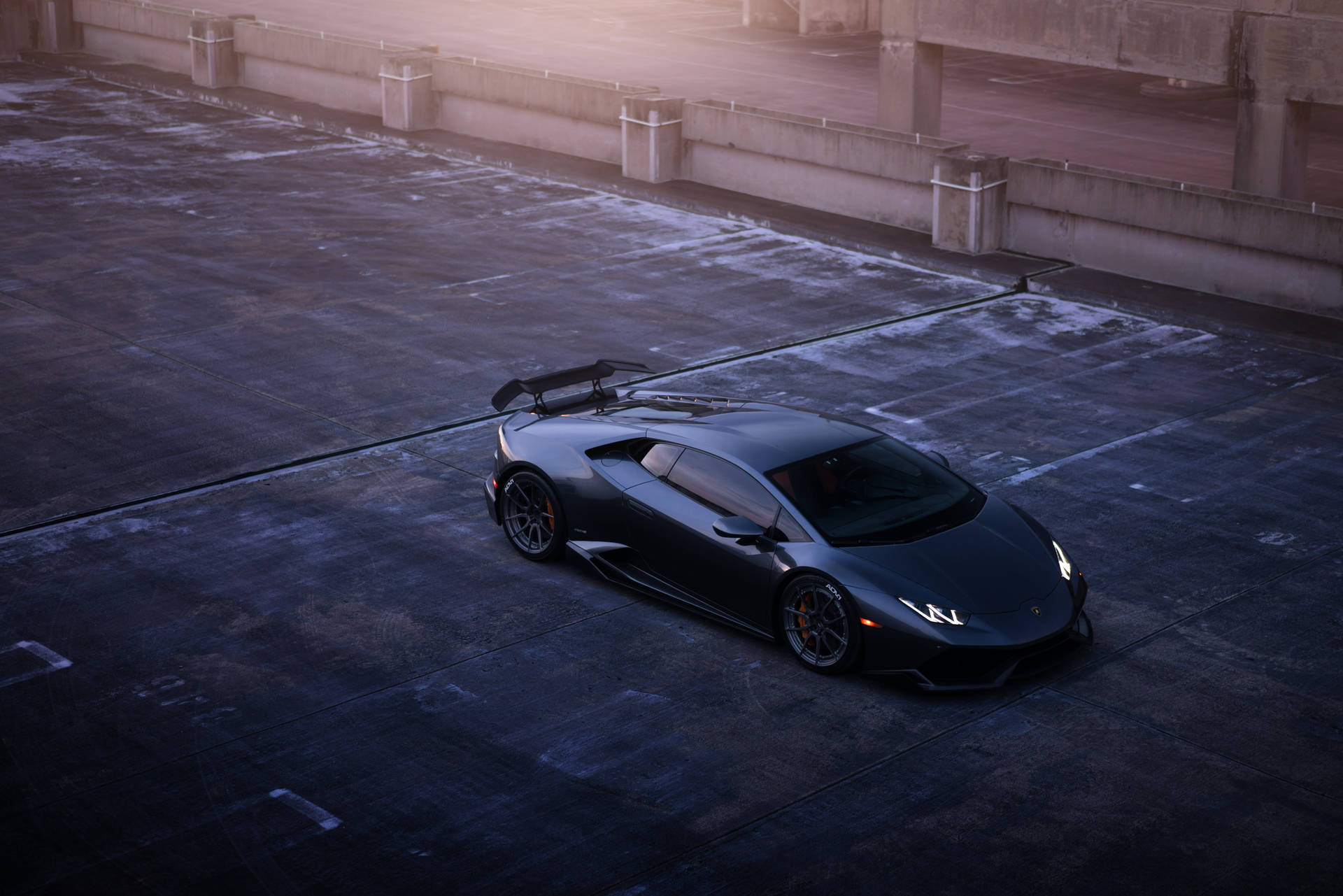 Exquisite Lamborghini In Ultra High Definition Wallpaper