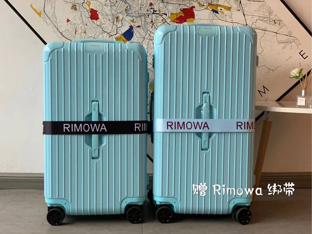 Exquisite Rimowa Luggage Collection Showcased Wallpaper