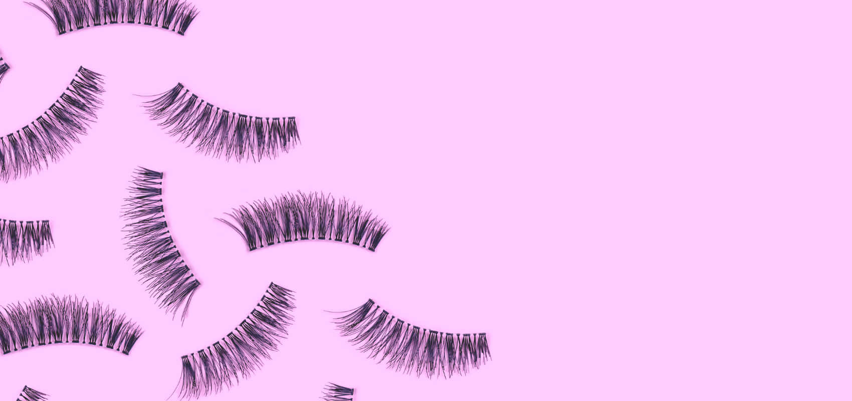 Brighten up your eyes with beautiful, long eyelashes.