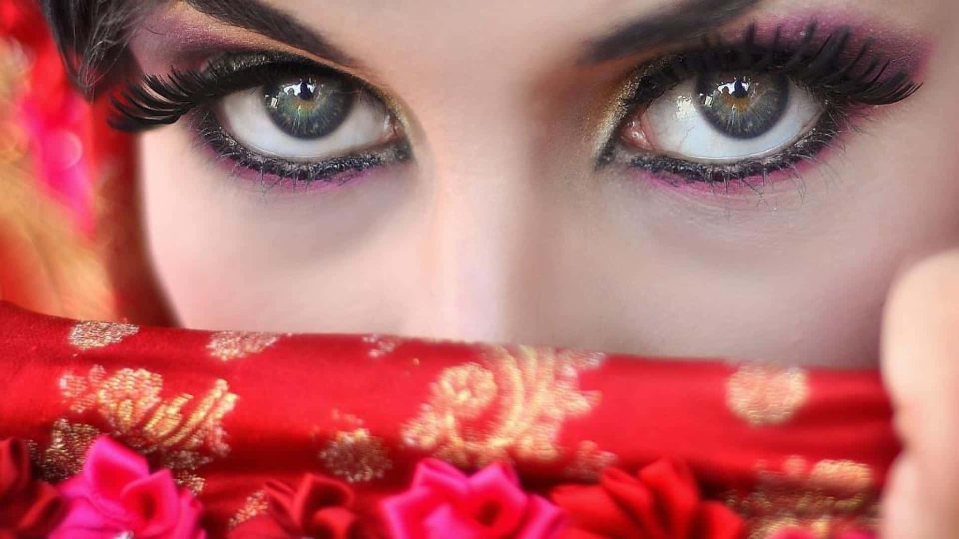 Smoky Eyes With Red Mask Picture