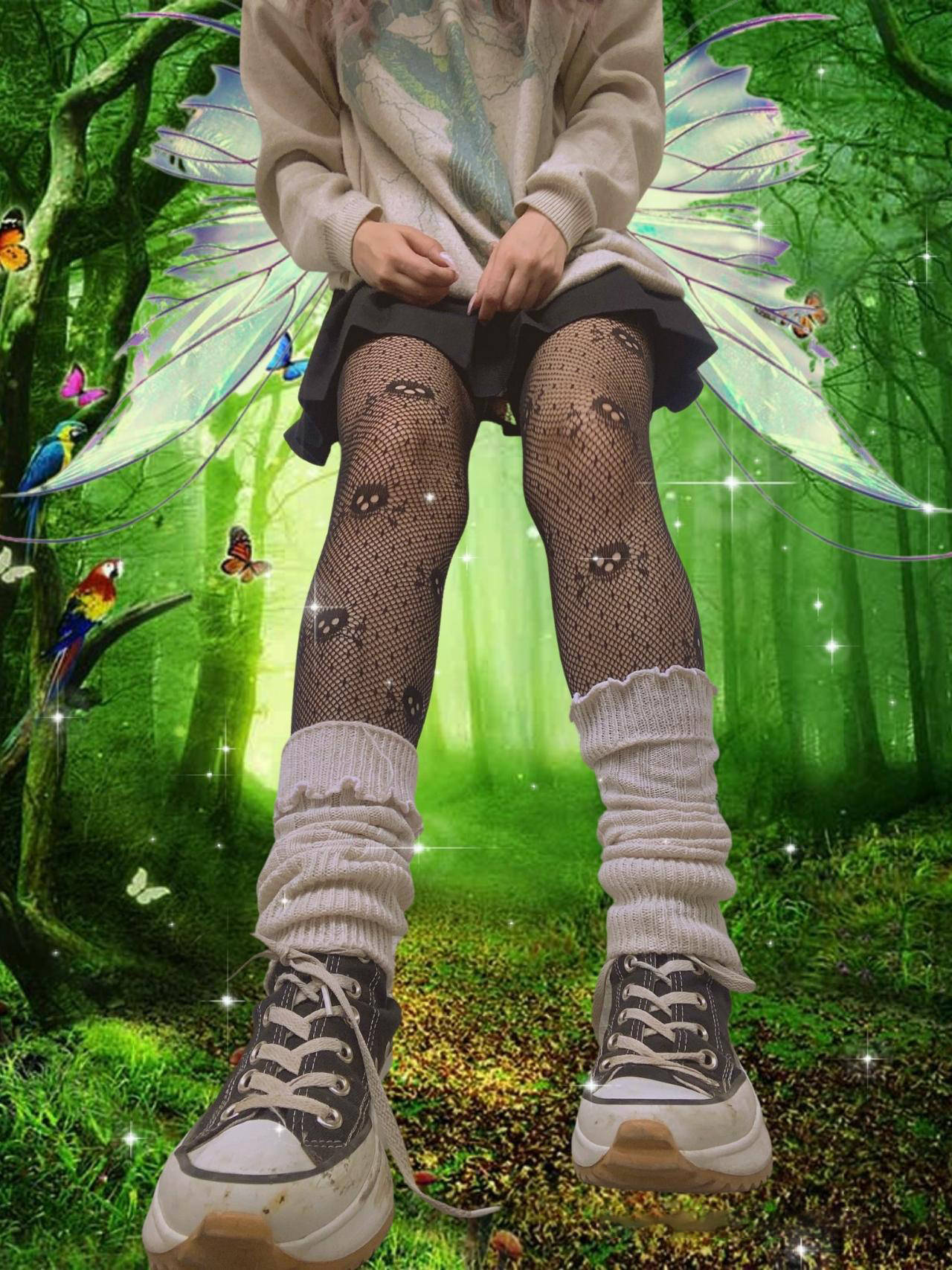 Fairy Grunge Sneakers And Tights Wallpaper