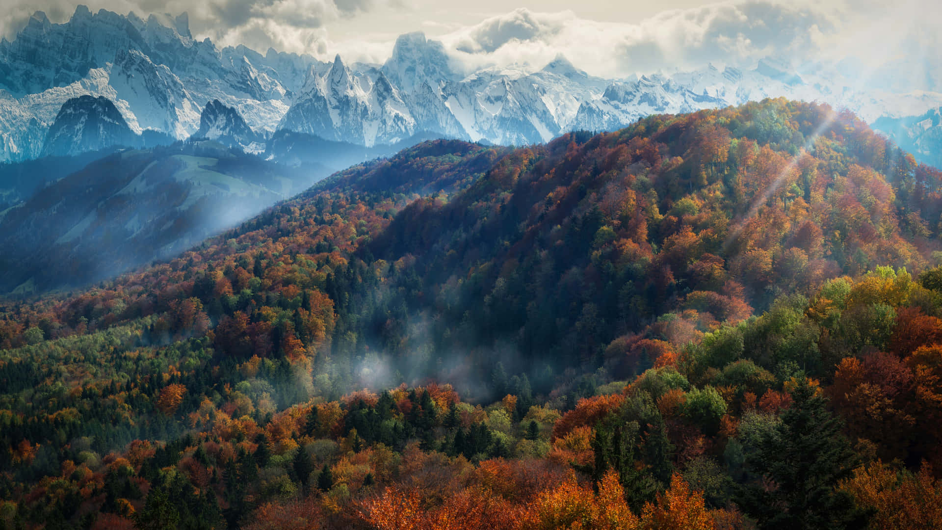 Fall Mountain During Daytime Wallpaper