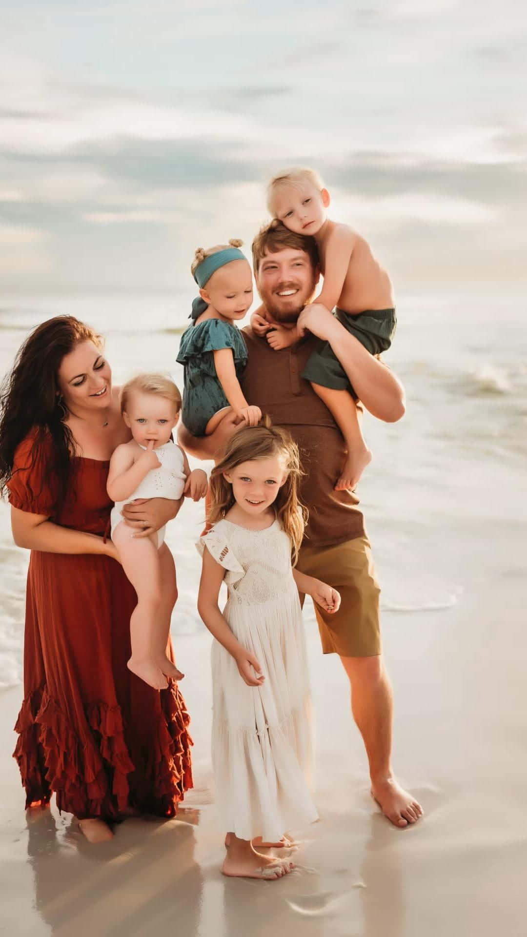 Family Beach [picture] 1080 x 1920 Picture