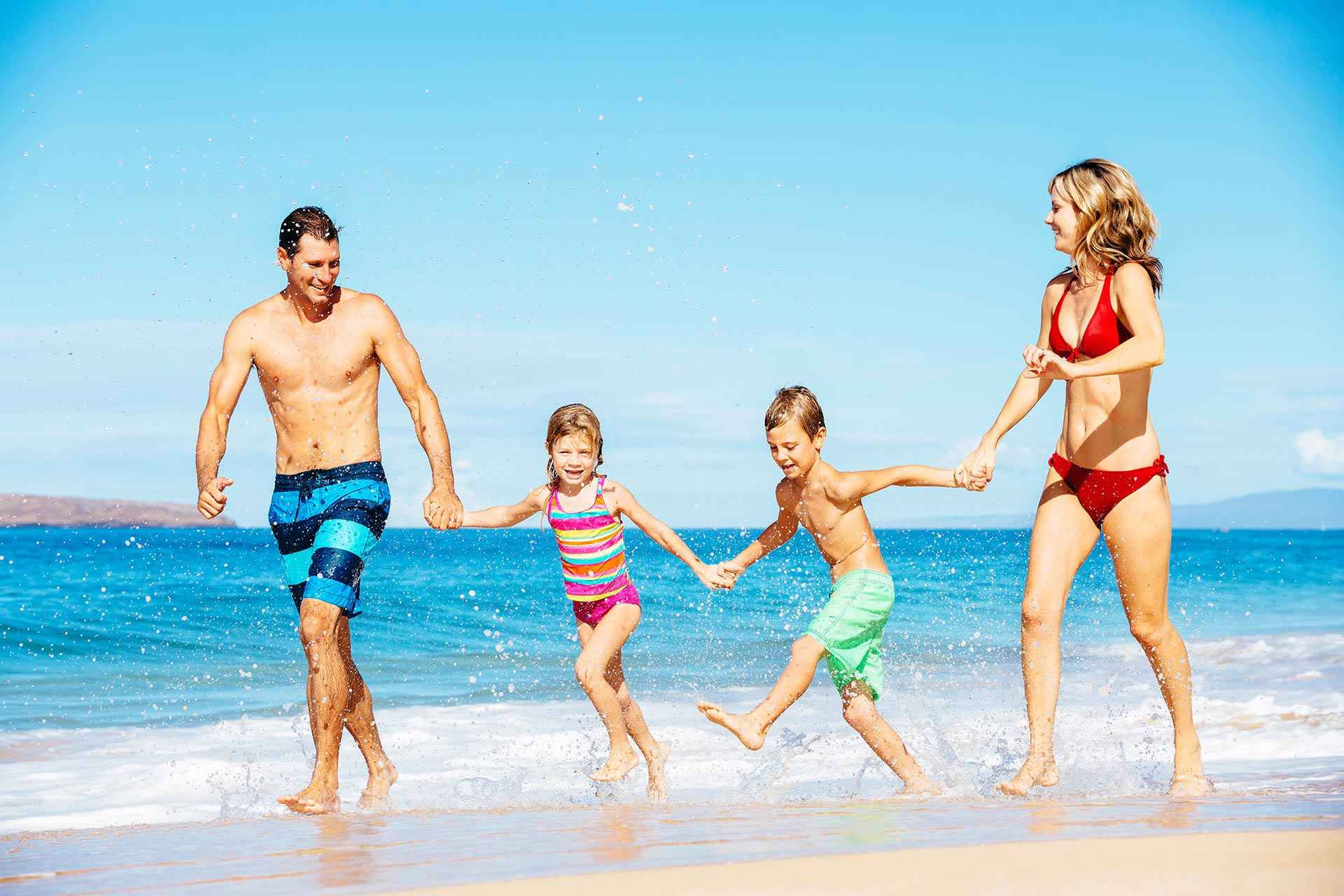 Family Beach Vacation Wallpaper