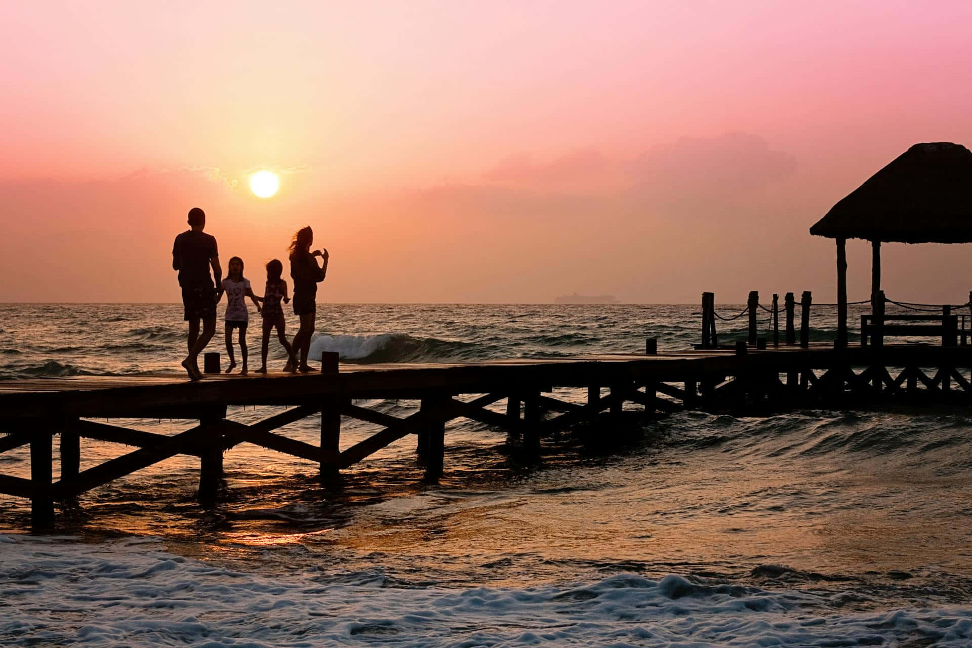 Familie Zonsondergang Strand Pier Achtergrond