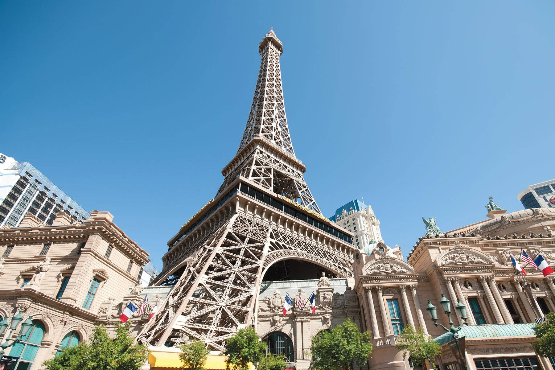 Famosatorre Eiffel De París Las Vegas Fondo de pantalla