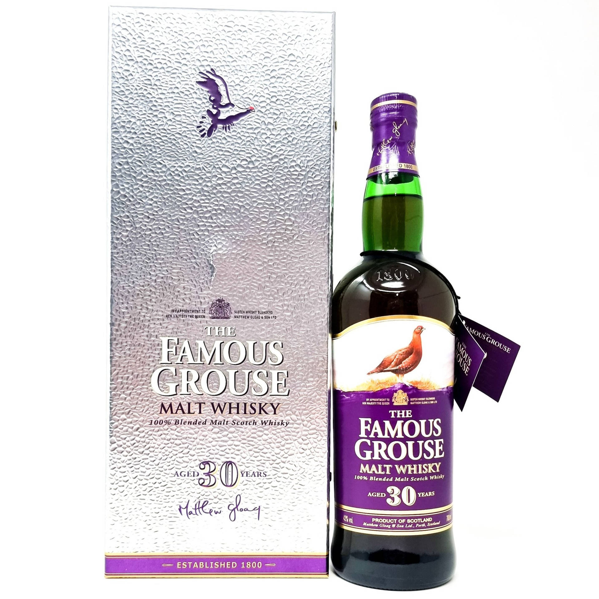 Bottigliedi Whisky Famous Grouse In Edizione Limitata Da 30 Anni Sfondo