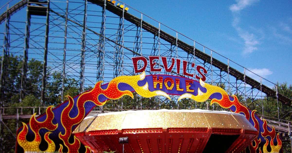 Devil's Throne Roller Coaster