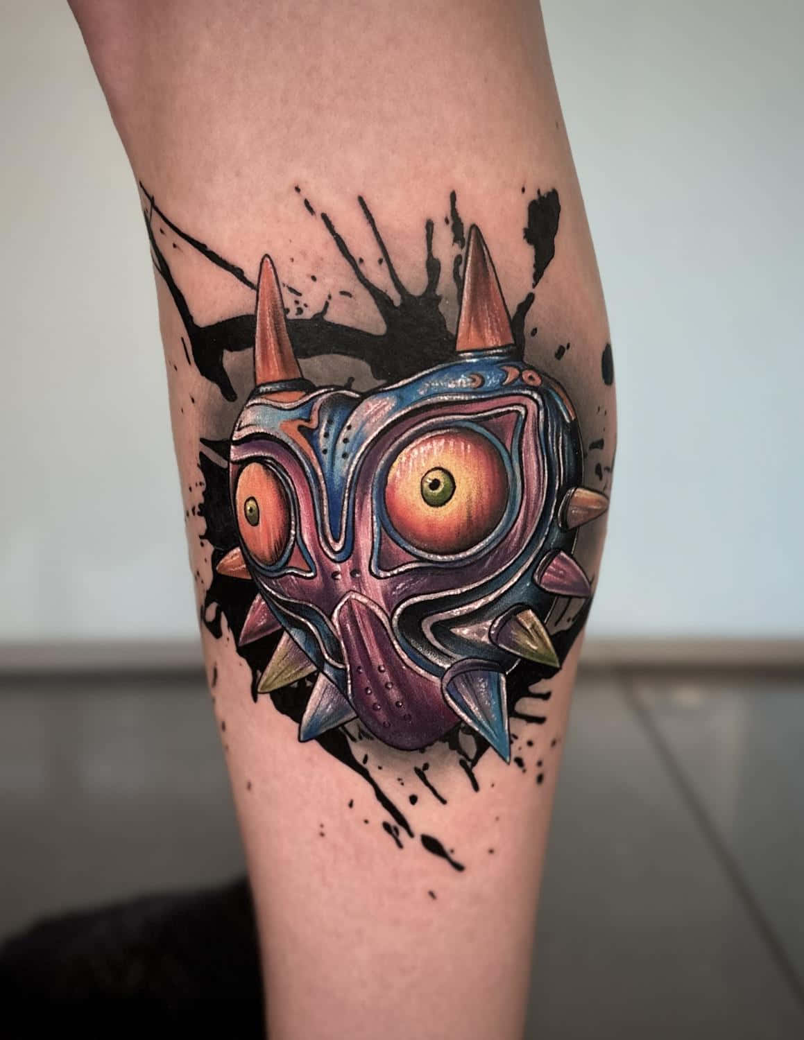 Fantasy_ Mask_ Tattoo_on_ Leg Wallpaper