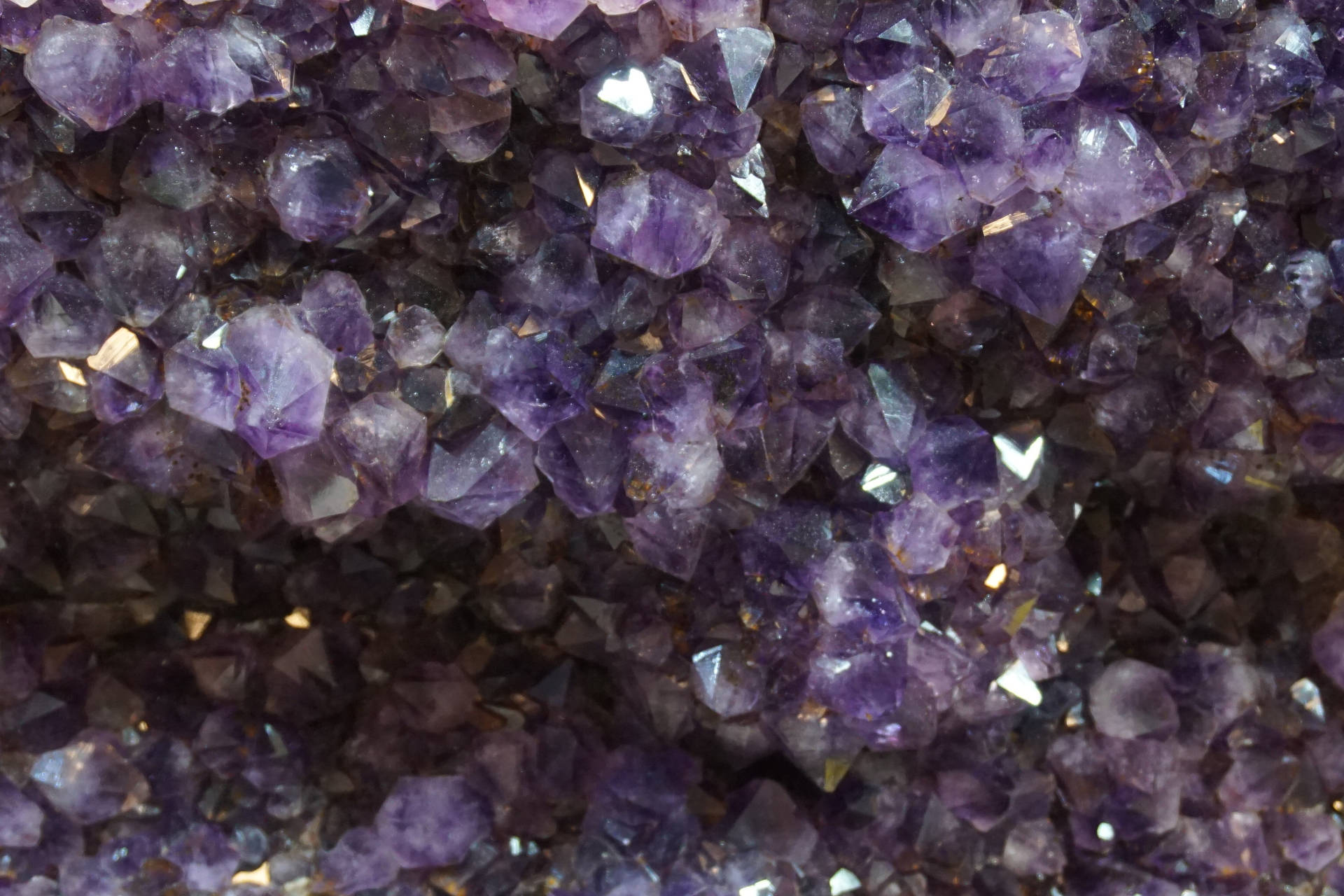 Fascinating Array Of Raw Amethyst Crystals Wallpaper
