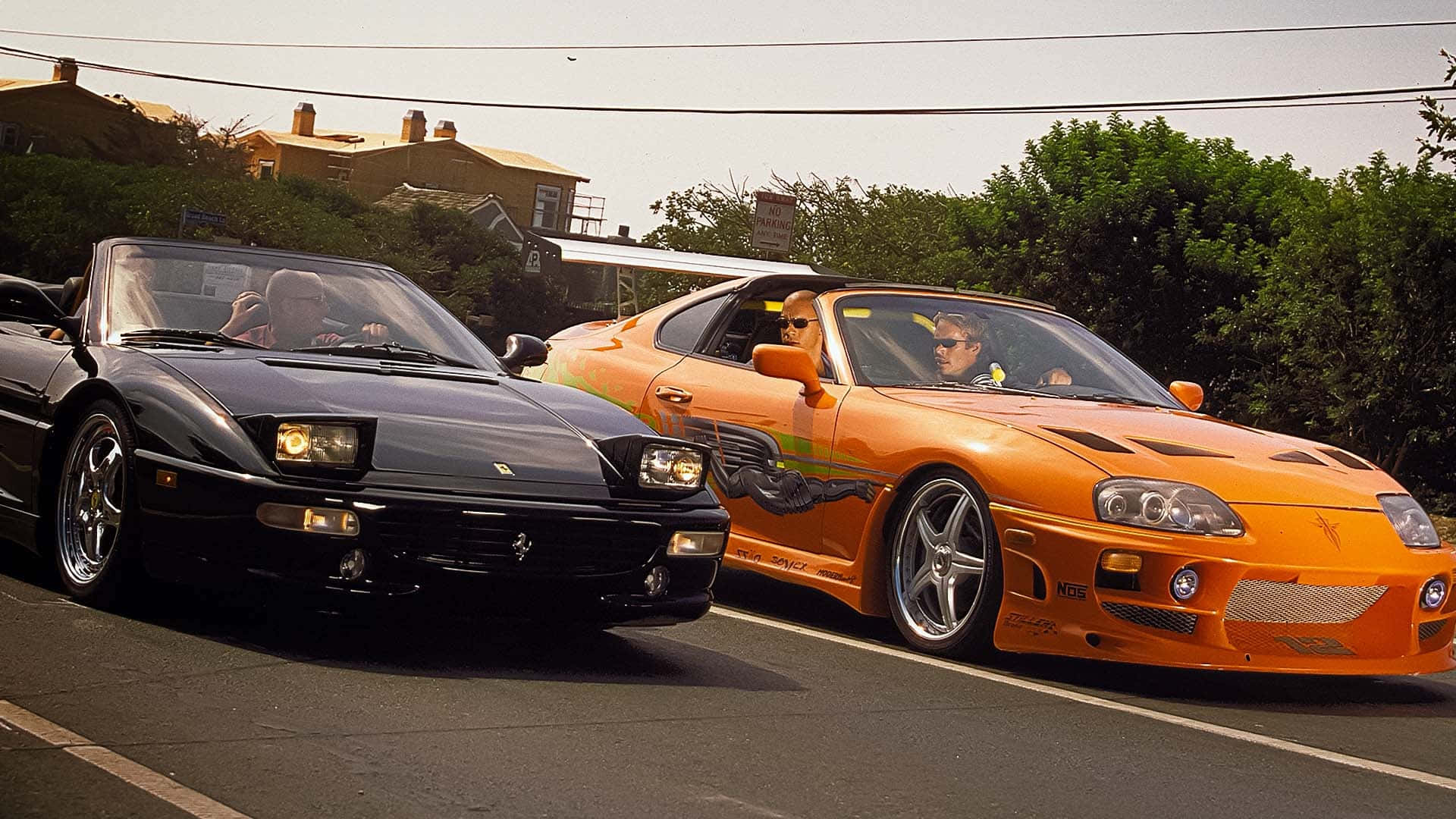 Vin Diesel og Paul Walker speeder i aktion i Fast and Furious 1: Wallpaper