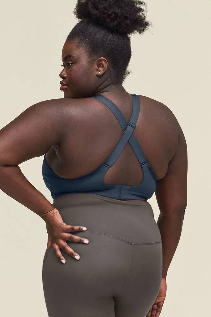 Fat Black Woman Sporty Wallpaper