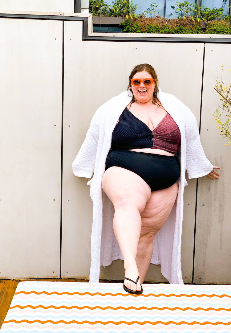 Fat Woman In Bathing Suit Wallpaper