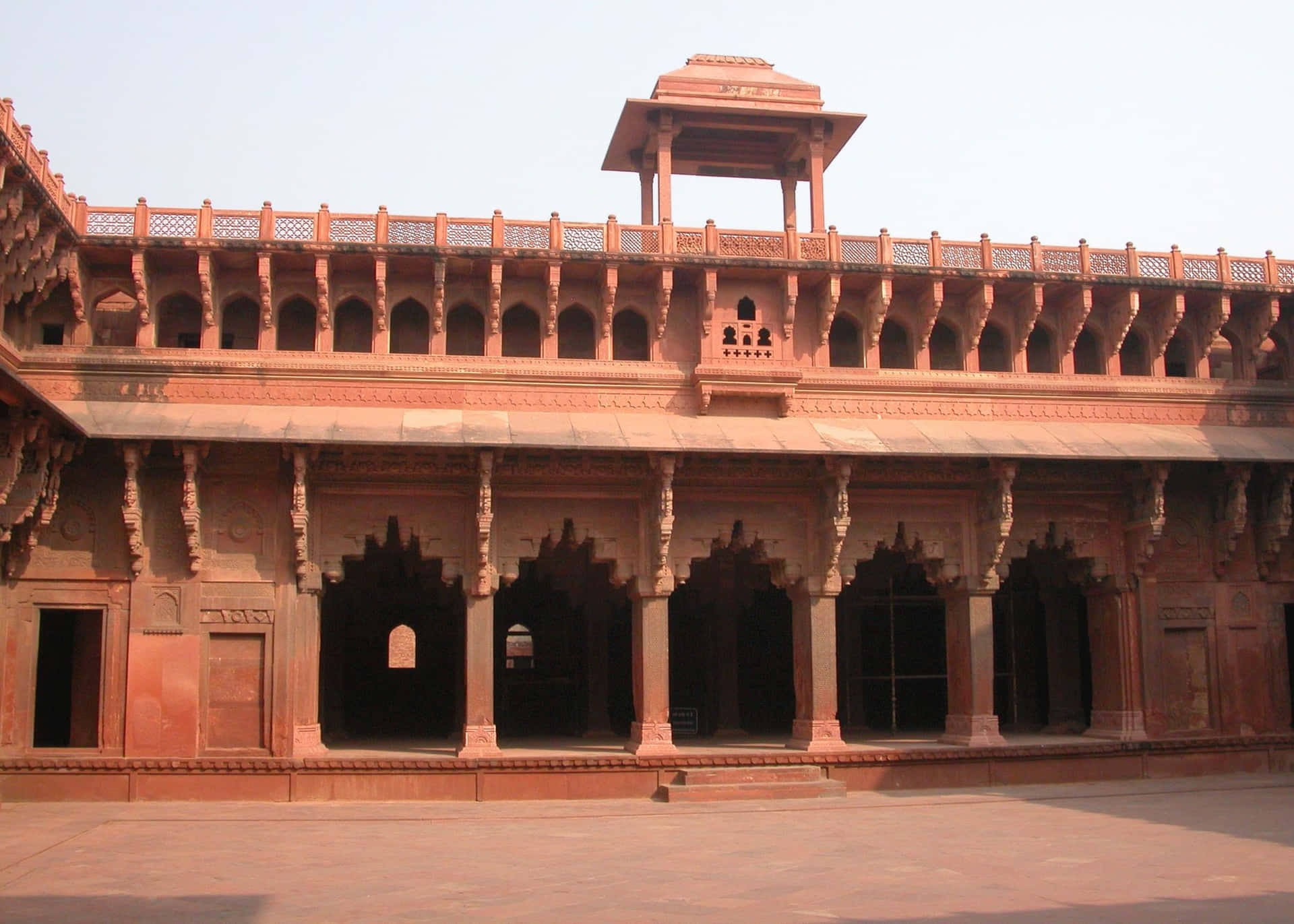 Fatehpur Sikri Building With Bright Sky Wallpaper
