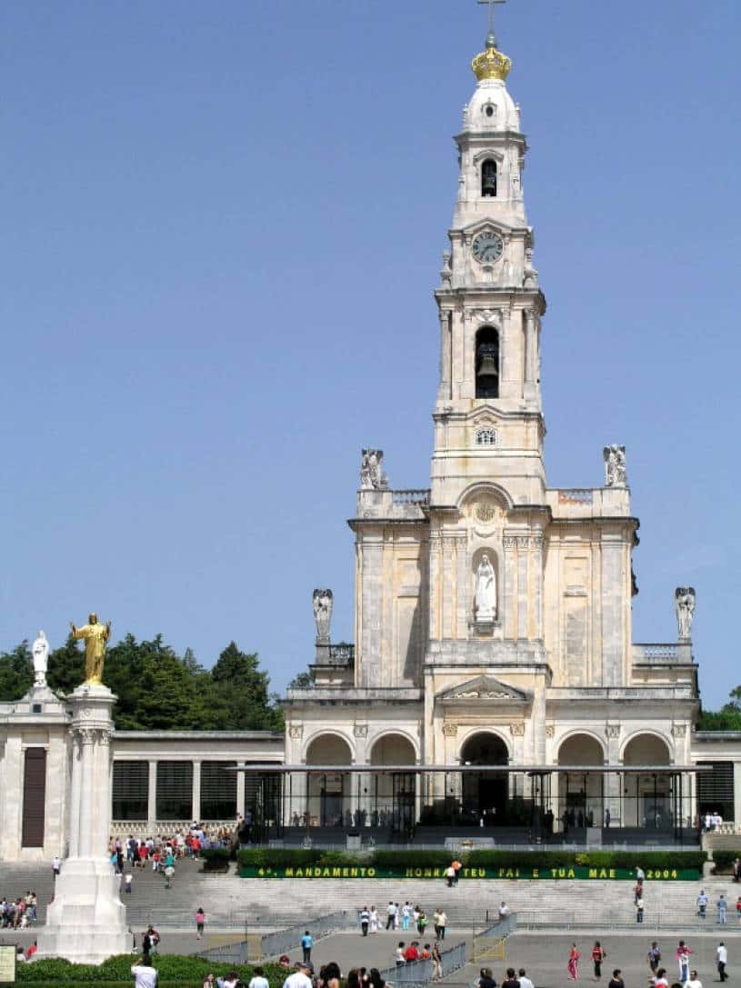 Fatima Sanctuary With Jesus Statue Picture