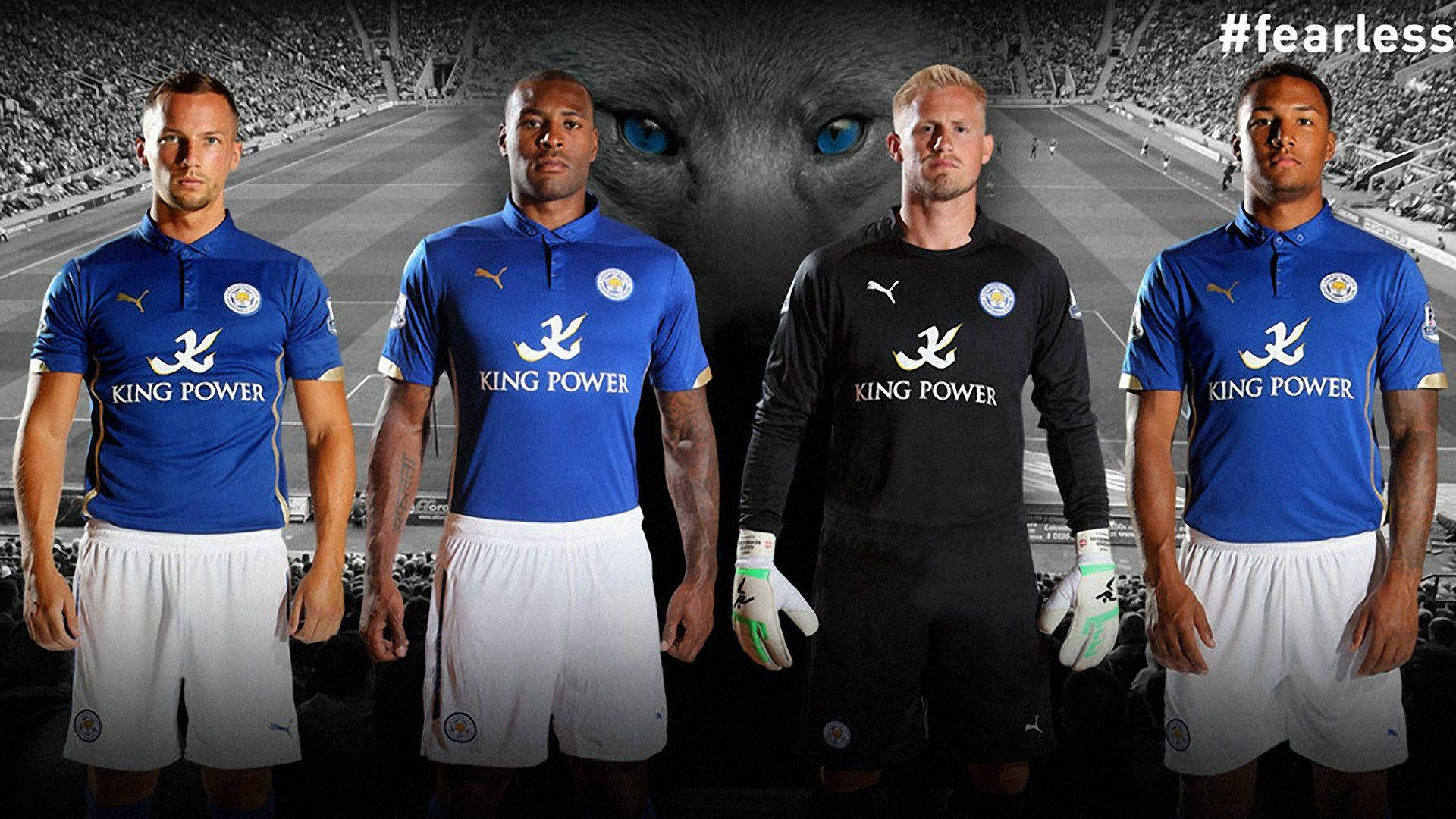 Frygtløse Leicester City-spillere på en dristig baggrund. Wallpaper