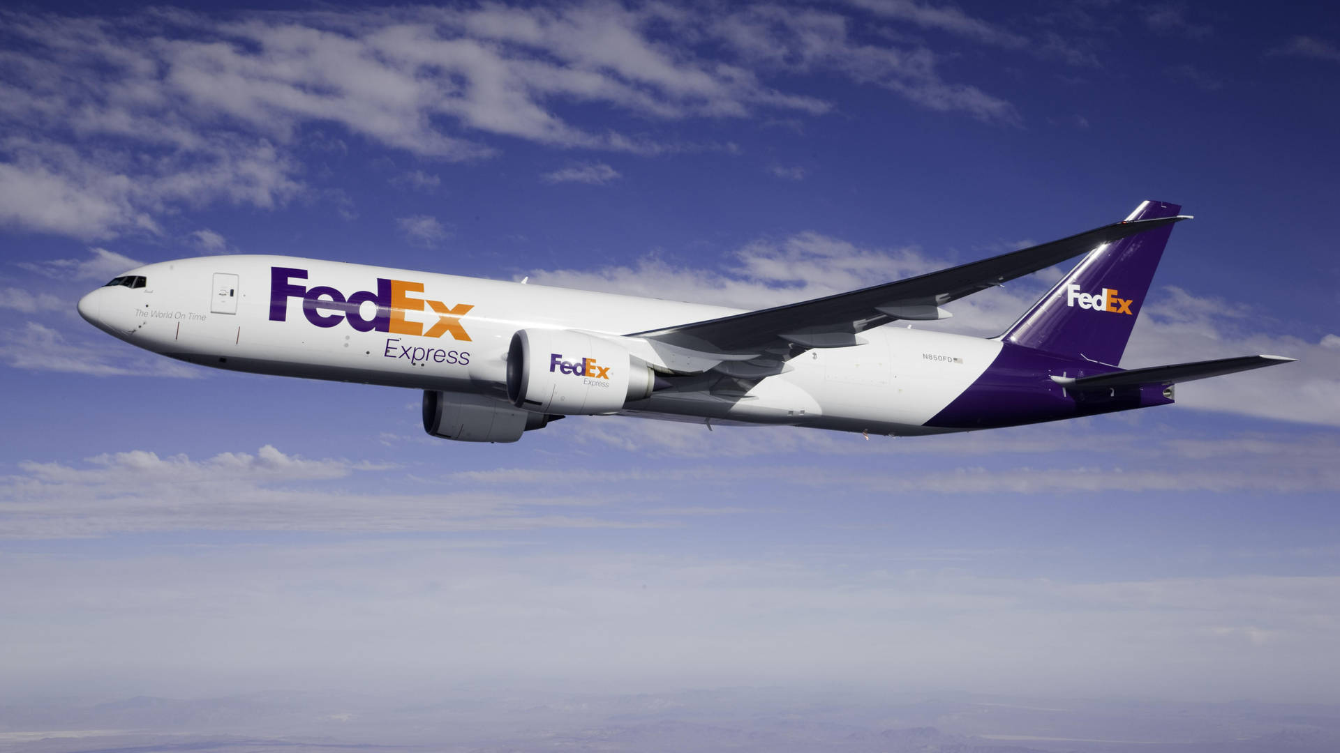 FedEx Air Courier Service Wallpaper