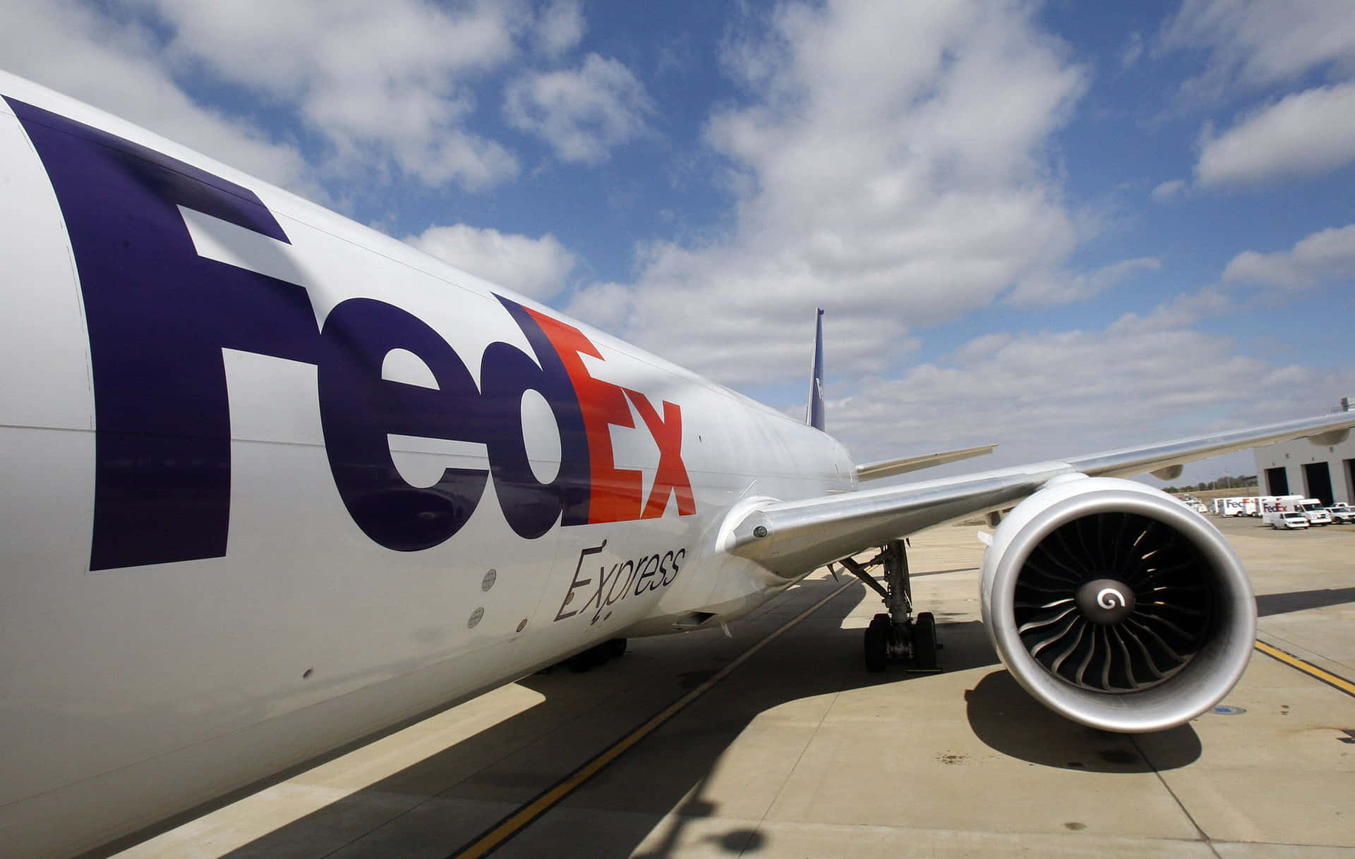 Fast, Reliable Delivery Services with FedEx