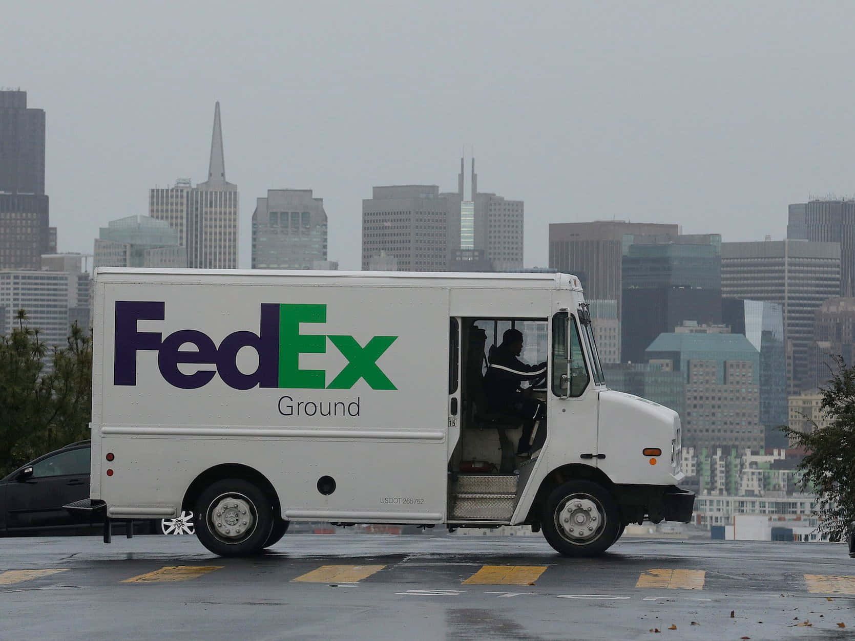 Rev up your shipping with Fedex