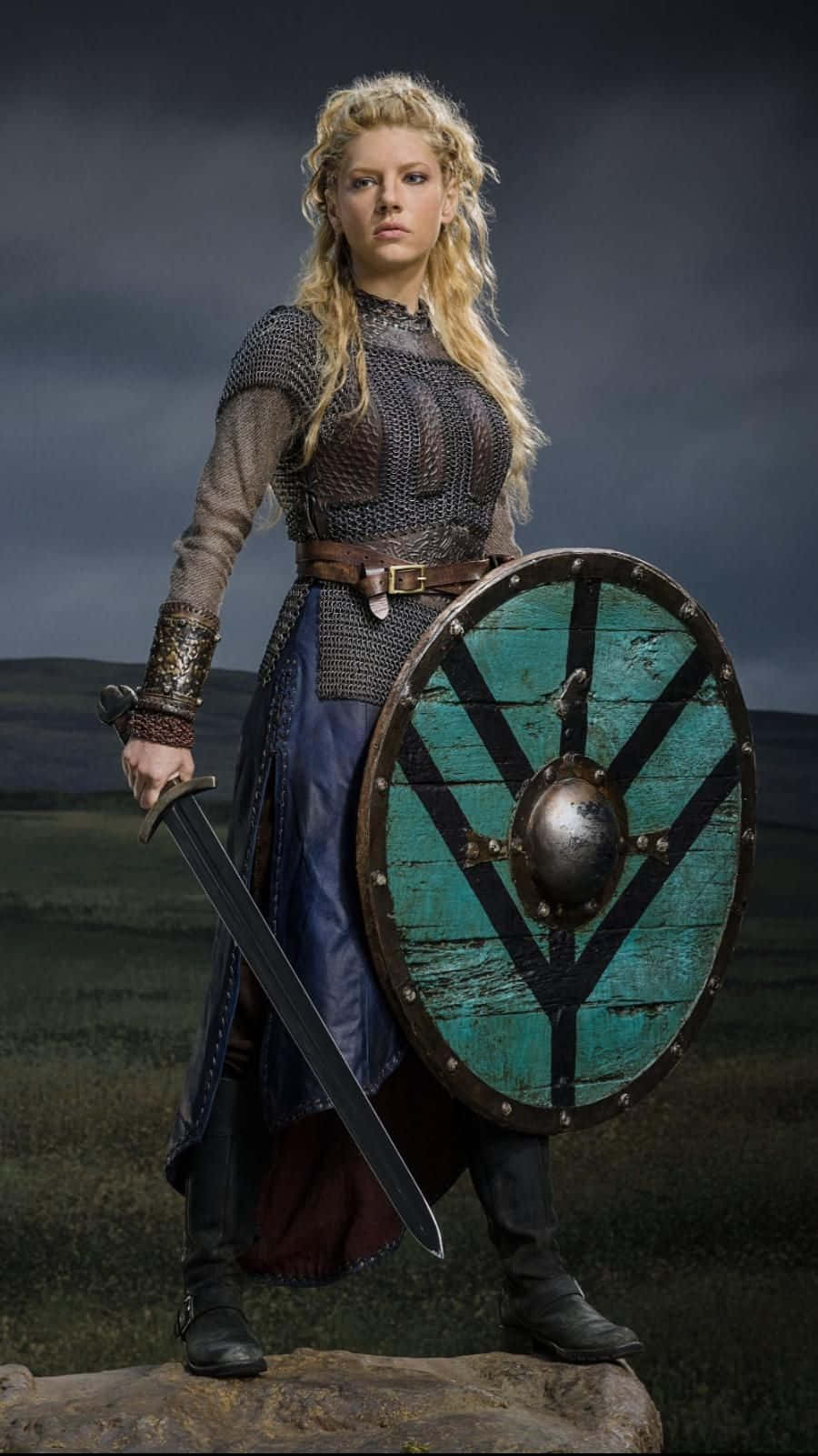 These brave female Viking warriors prove that even in a male-dominated world, women can rise above to defend their honor and beliefs.