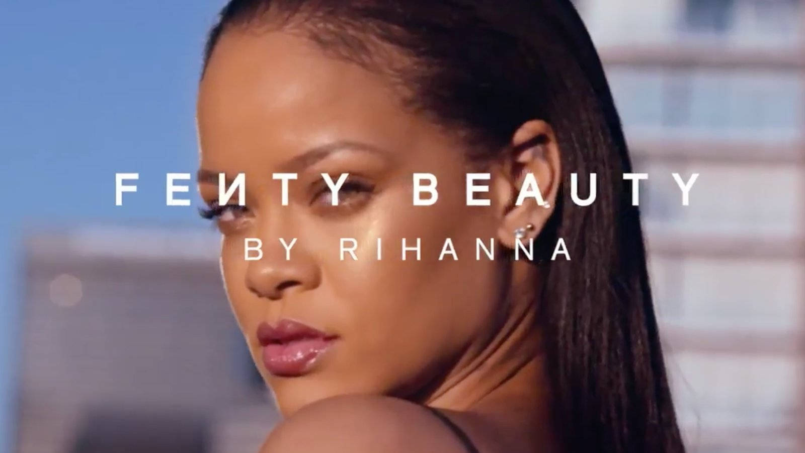 Fenty Beauty Af Rihanna Overlag Wallpaper