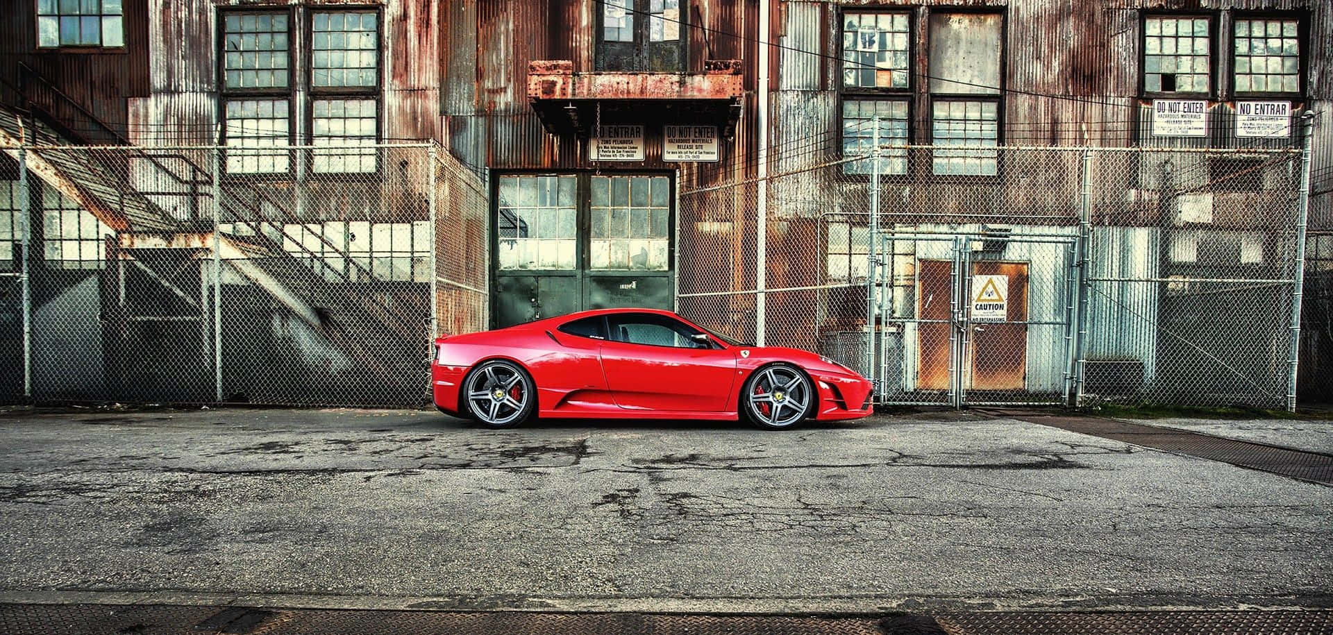 Sleek Ferrari 360 Modena in motion Wallpaper
