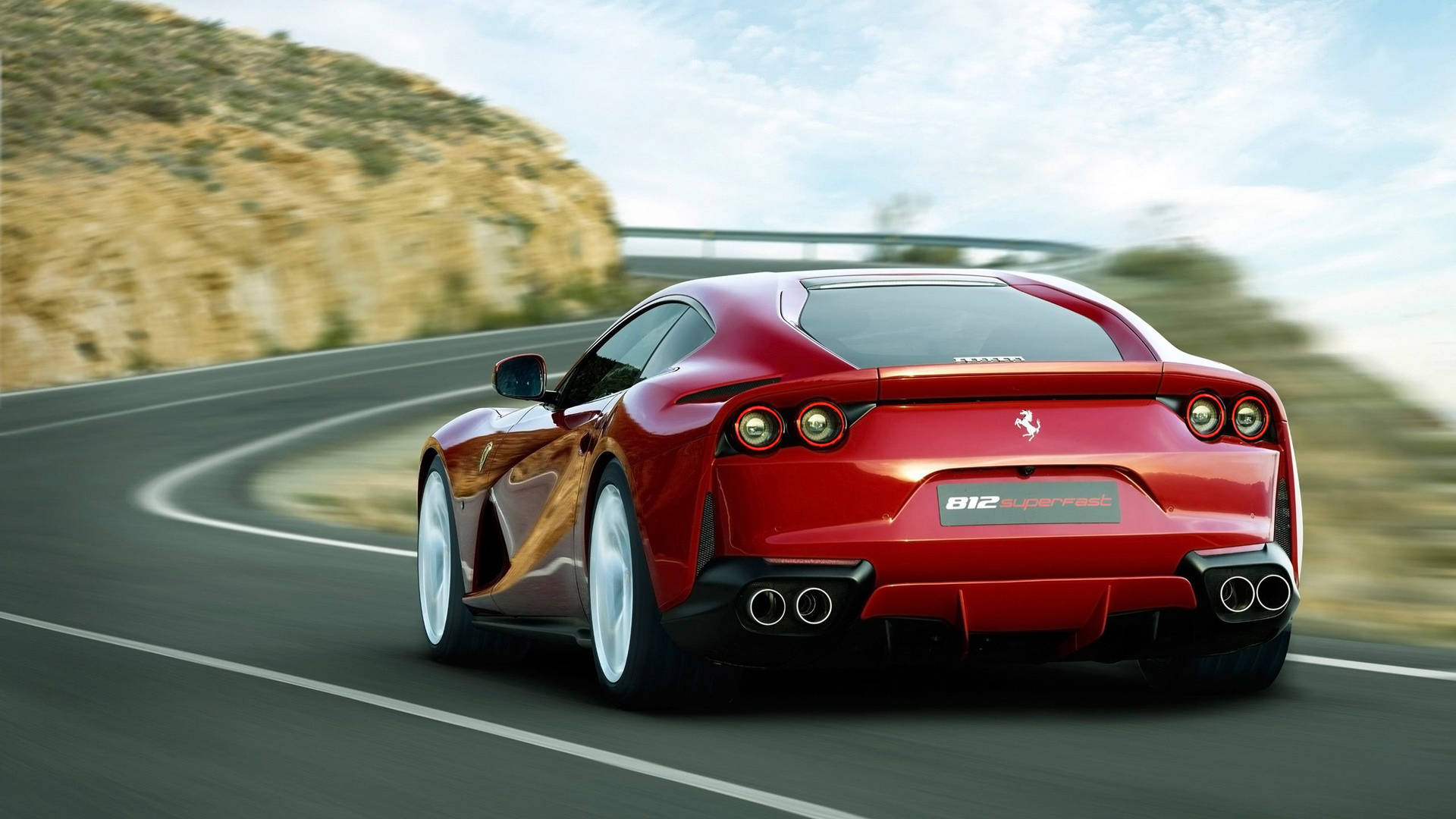 Experience the Power of the Ferrari 812 Superfast Wallpaper