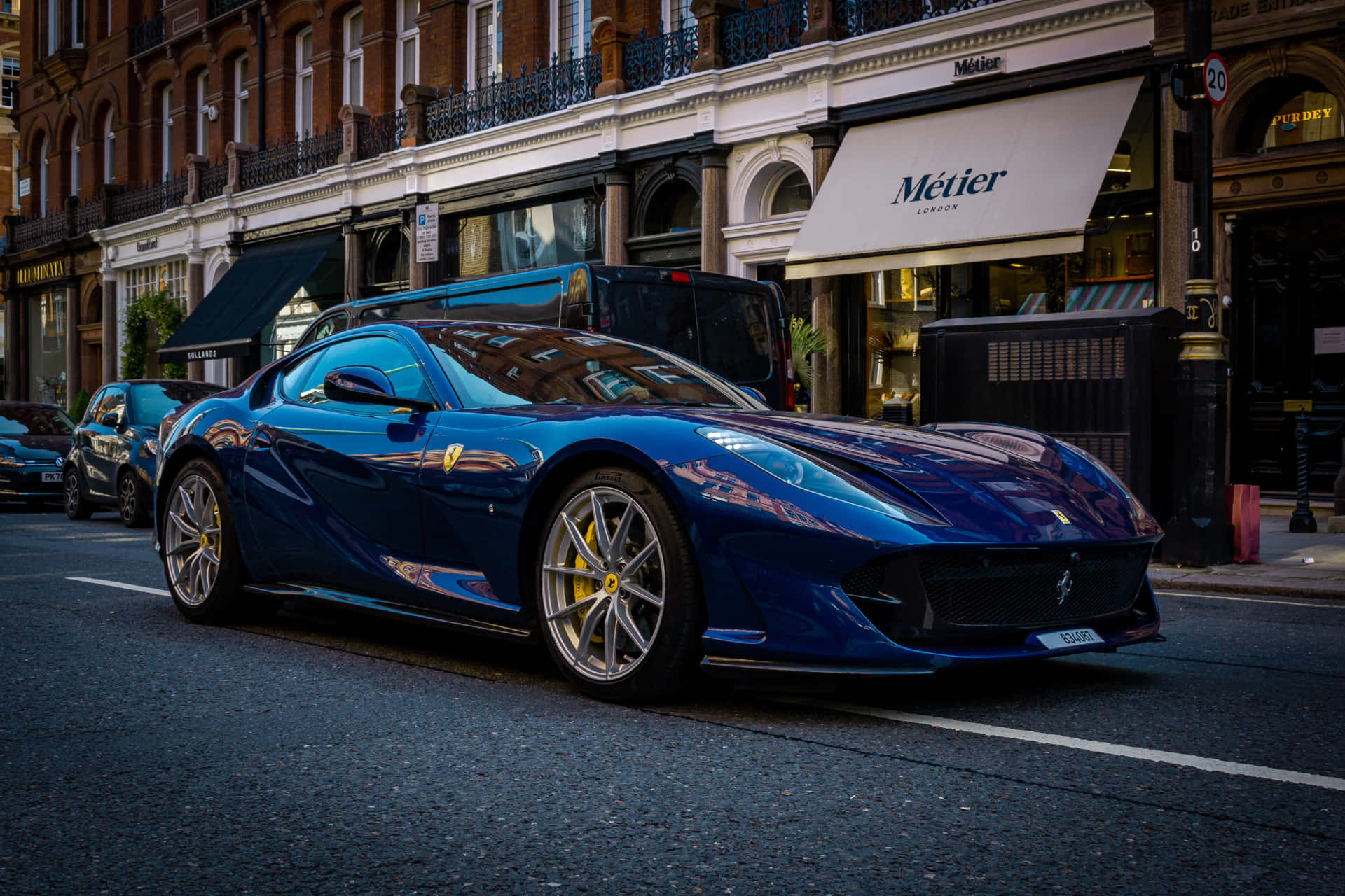 Enjoy the luxurious experience of a Ferrari