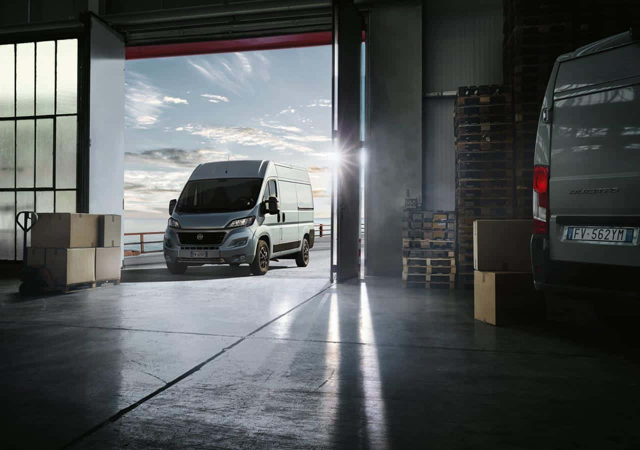 Fiat Ducato Van Binnen Magazijn Achtergrond