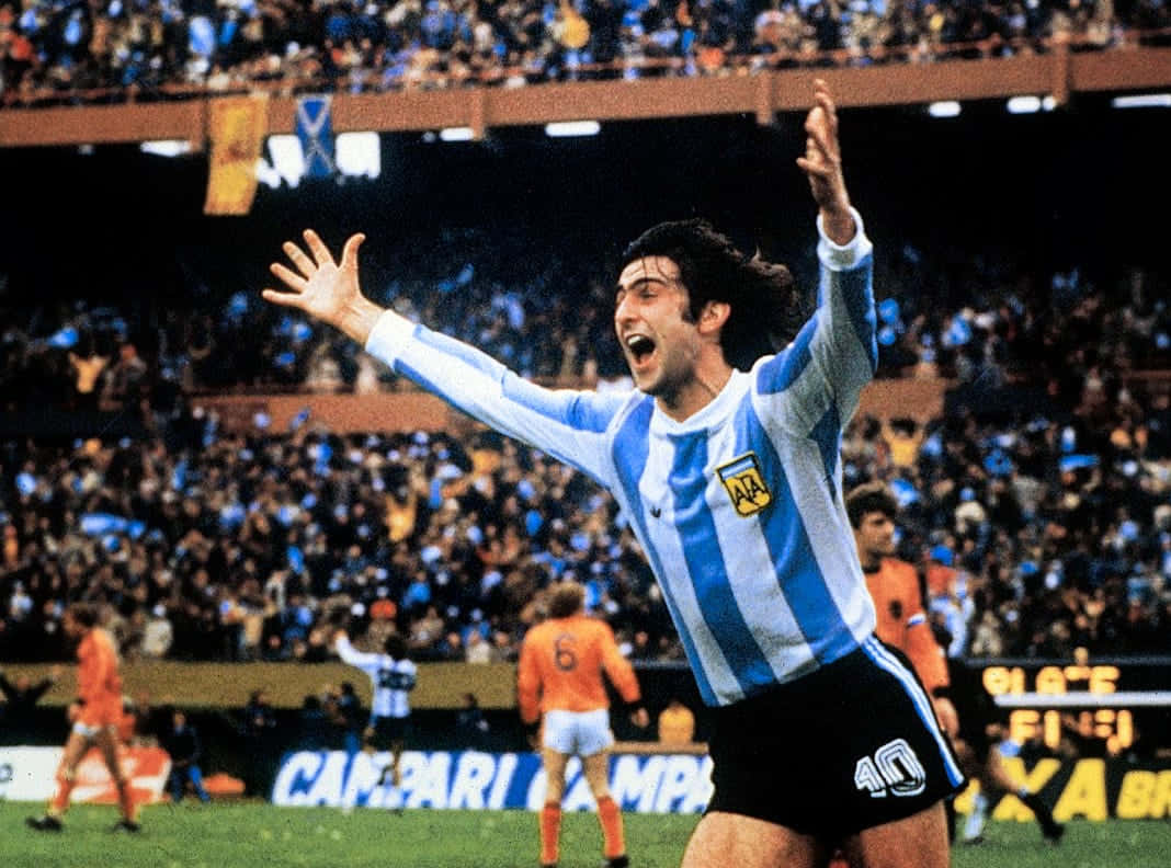 Fifaweltmeister Und Star Mario Kempes Wallpaper