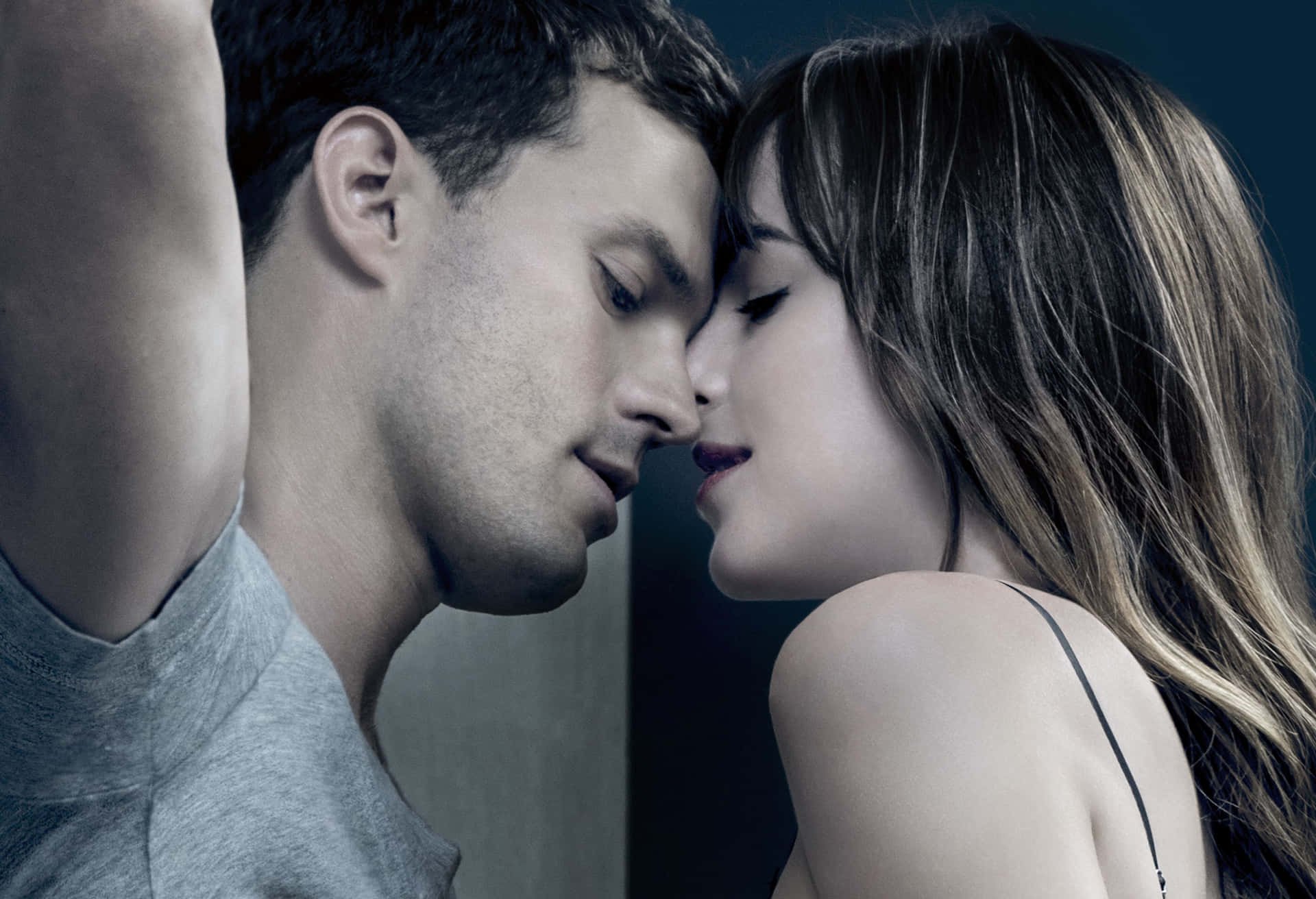Anatasia Kissing Christian In Fifty Shades Of Grey Wallpaper