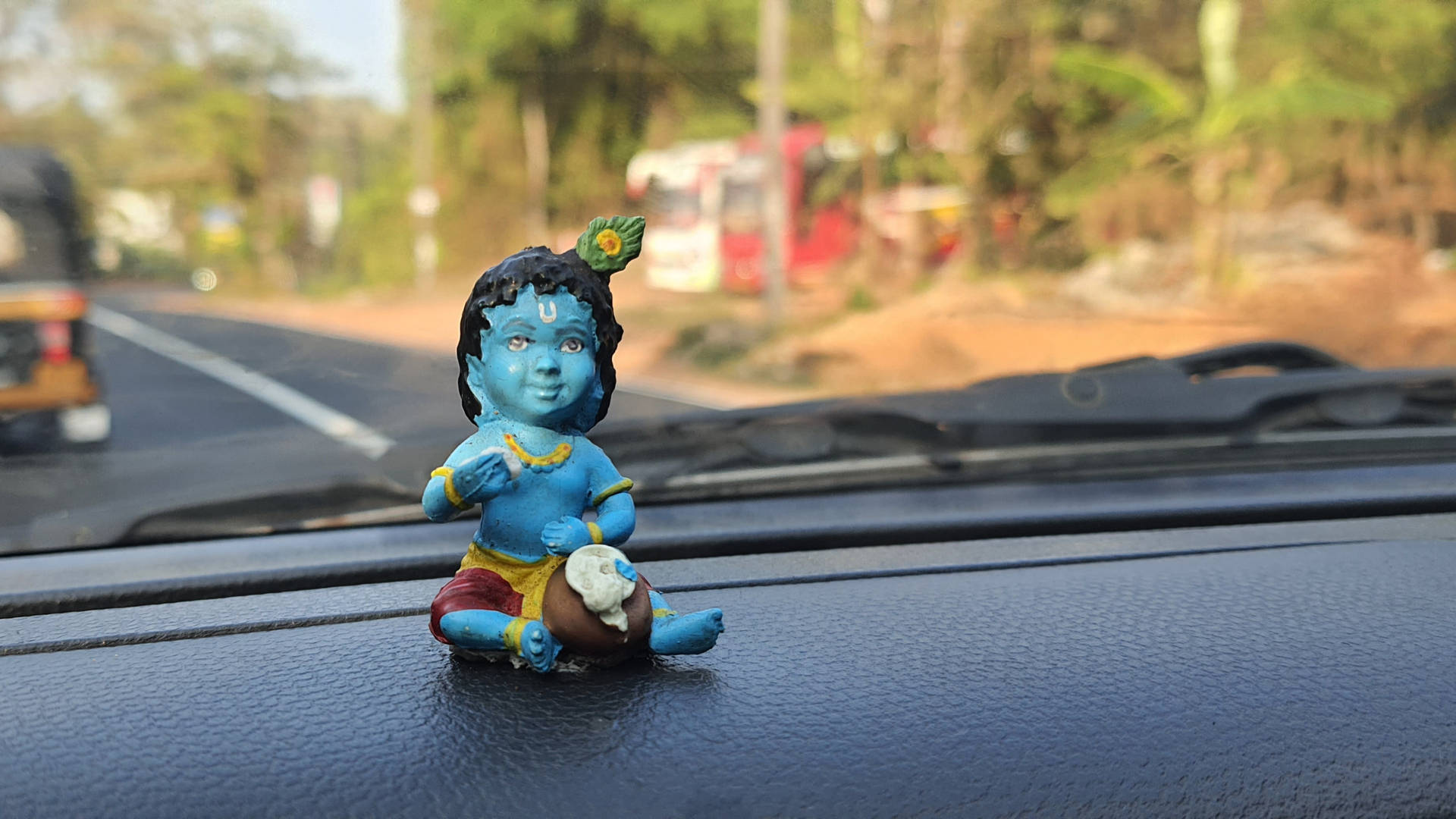 Figurine Of Baby Krishna 4k Wallpaper