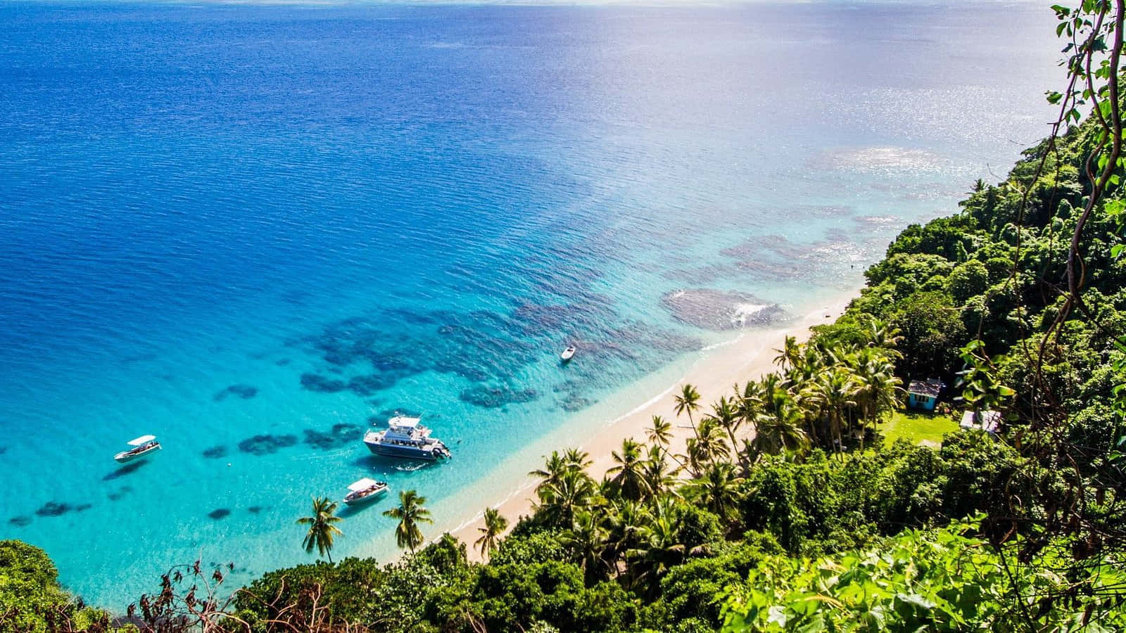 Tranquil Fiji Beach Getaway Wallpaper