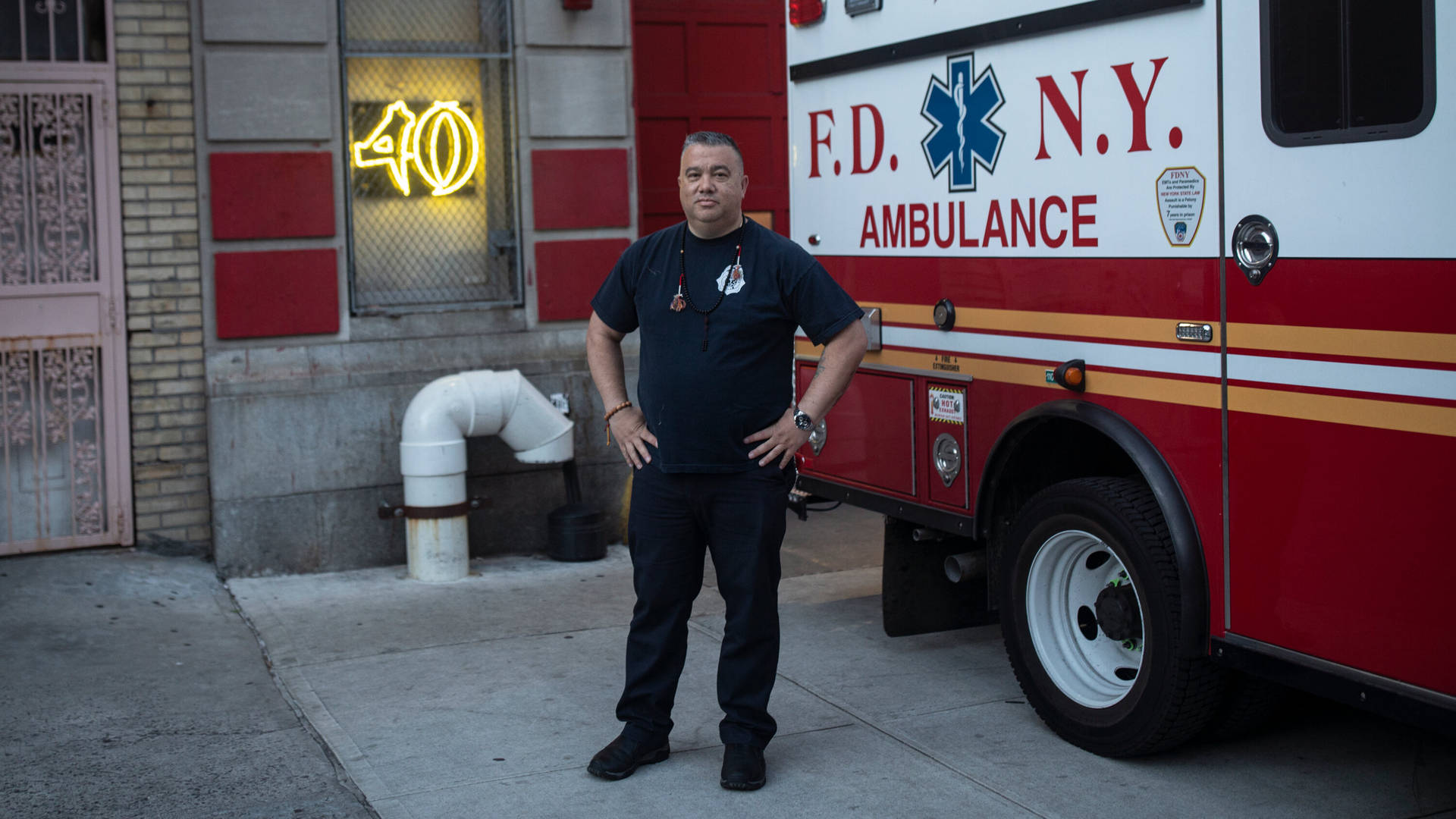 Fire Department New York Paramedic Wallpaper
