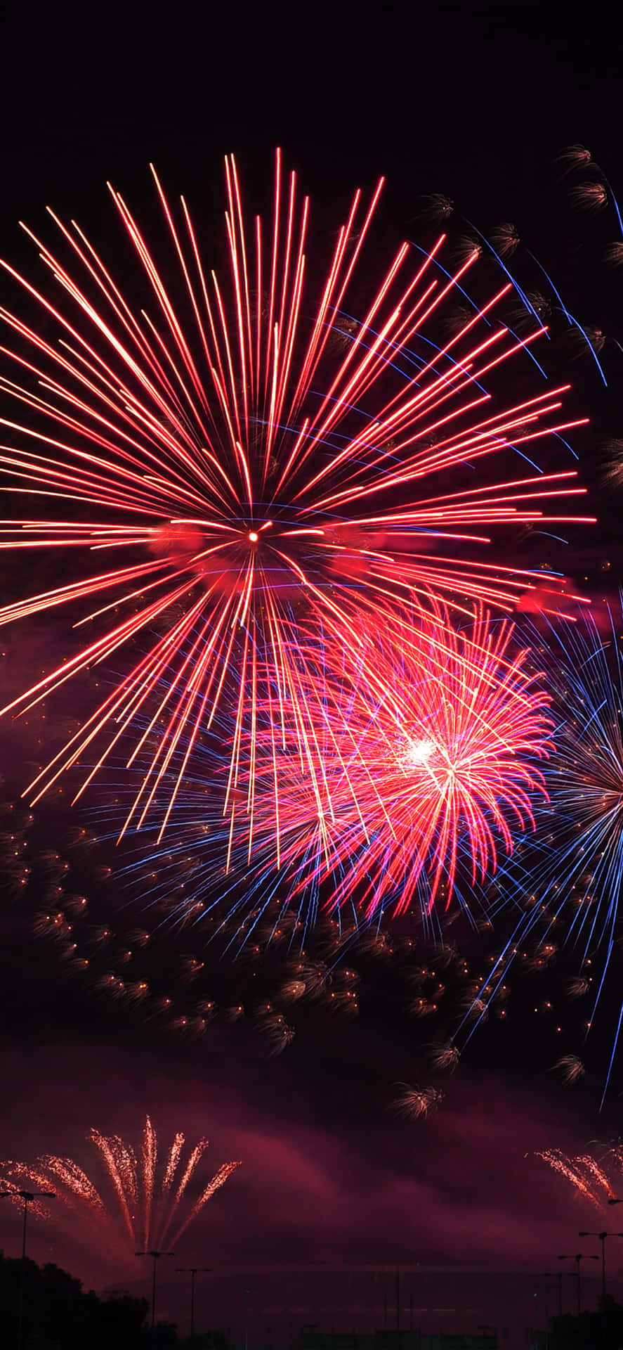 Brighten up the Night Sky with Exciting Fireworks