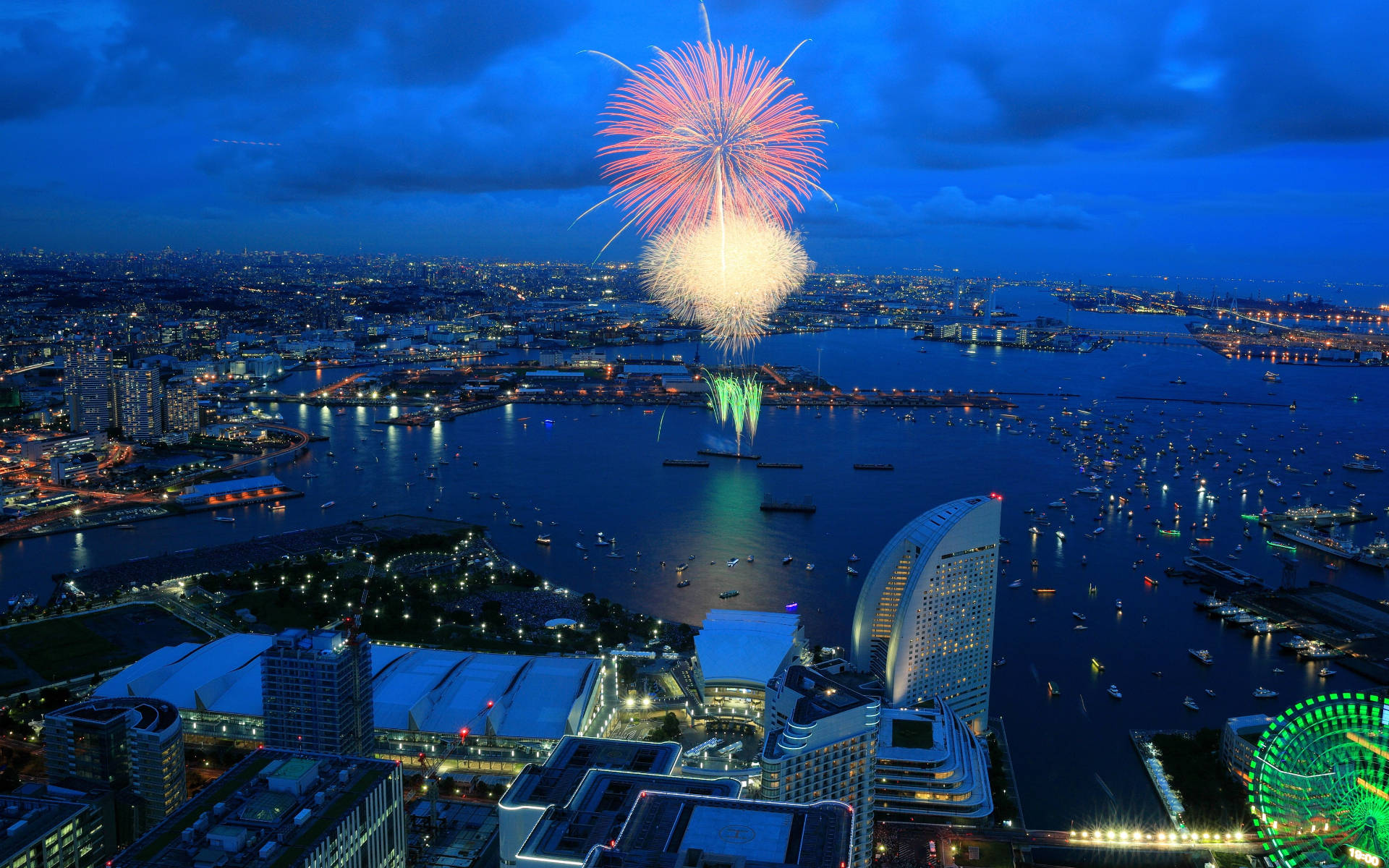 Fireworks Show In Yokohama Japan Wallpaper