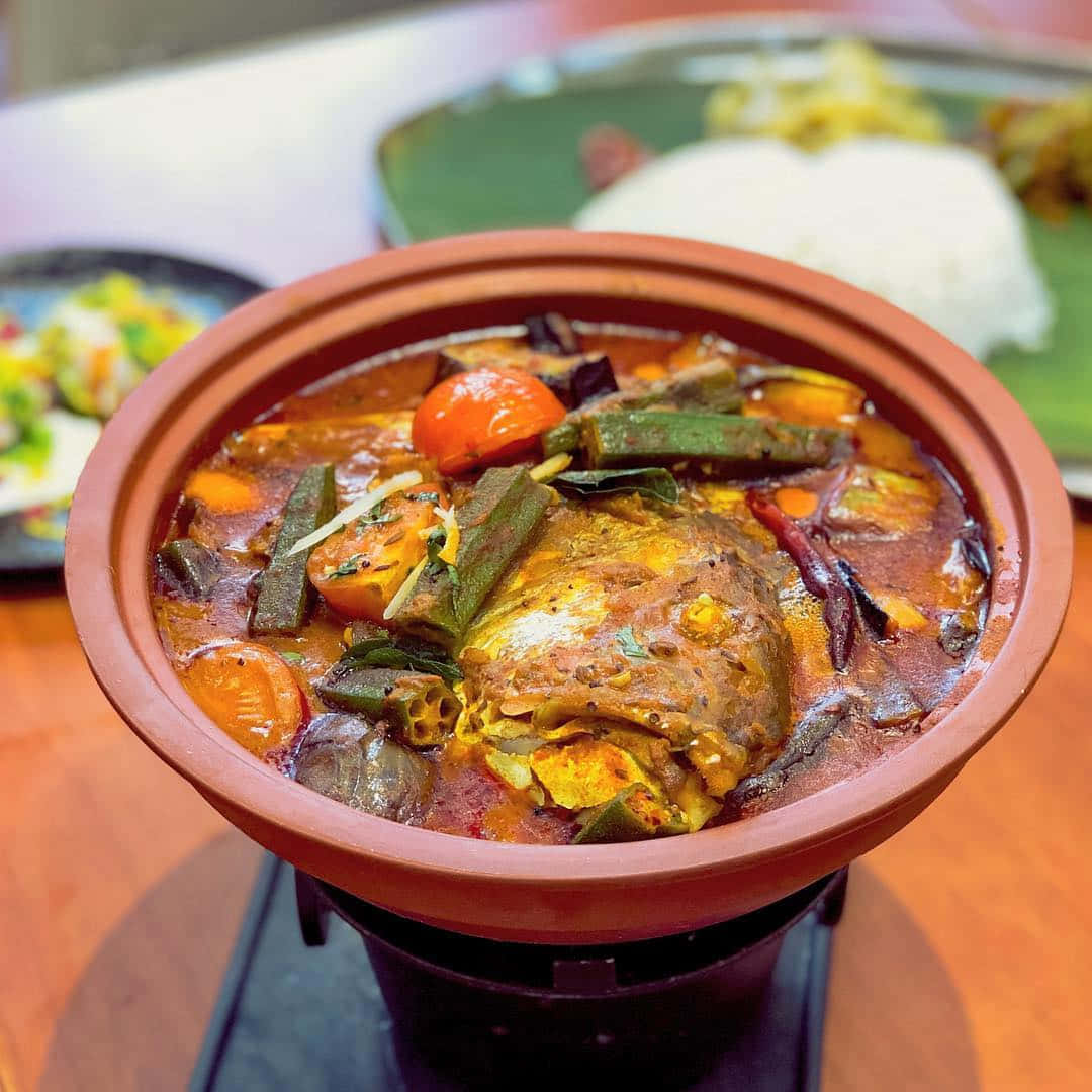 Fish Head Curry Dish Small Bowl Serving Wallpaper