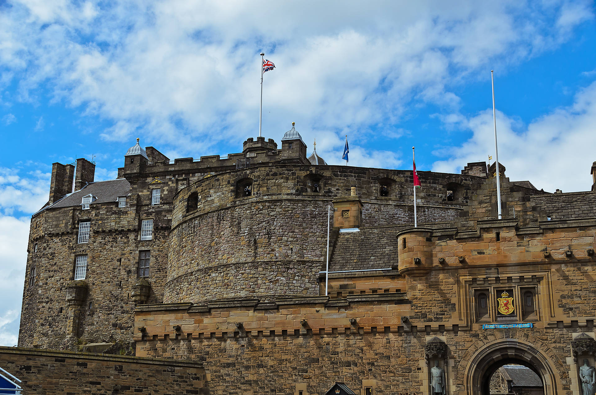 Flags At Edinburgh Castle Wallpaper